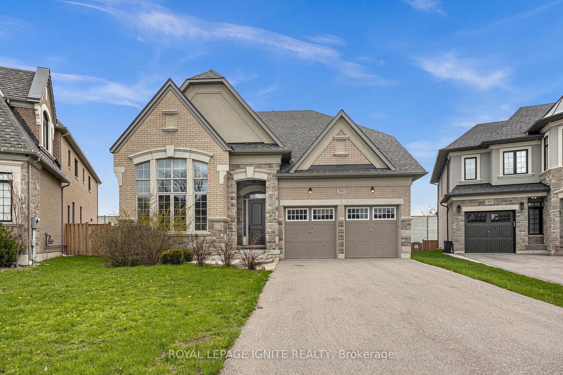 398 Frontier Court, Pickering, ON L1W 4A9 - Photo 1