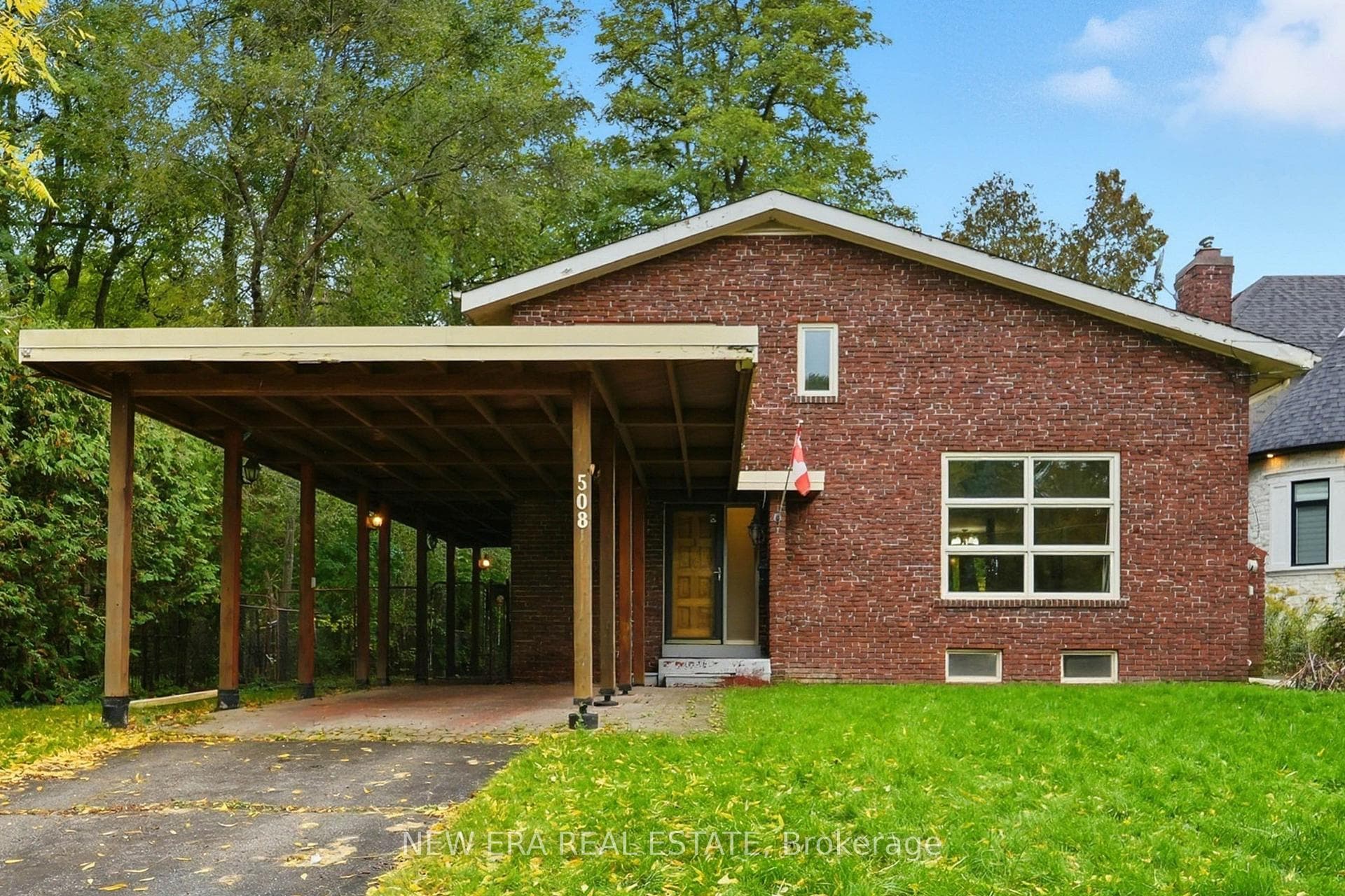 508 Cliffview Road, Pickering, ON L1W 2N9 - Photo 1