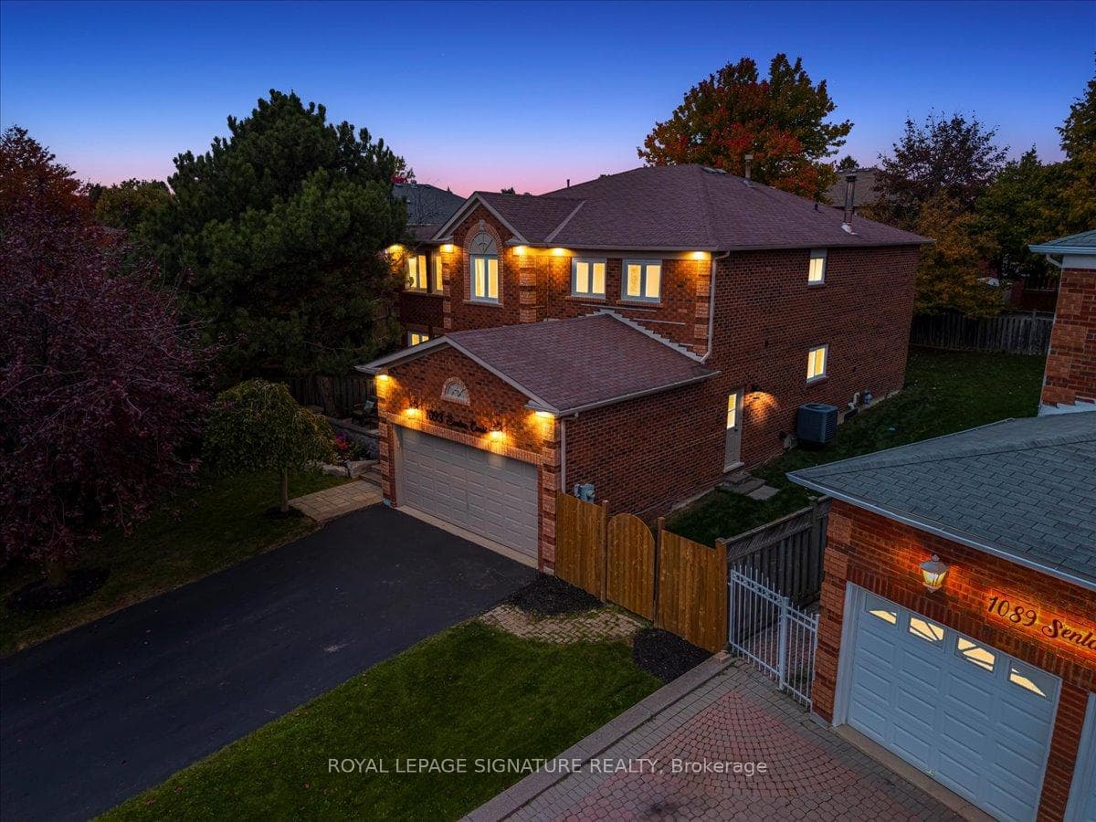 1093 Senlac Court, Mississauga, ON L5V 1B8 - Photo 1