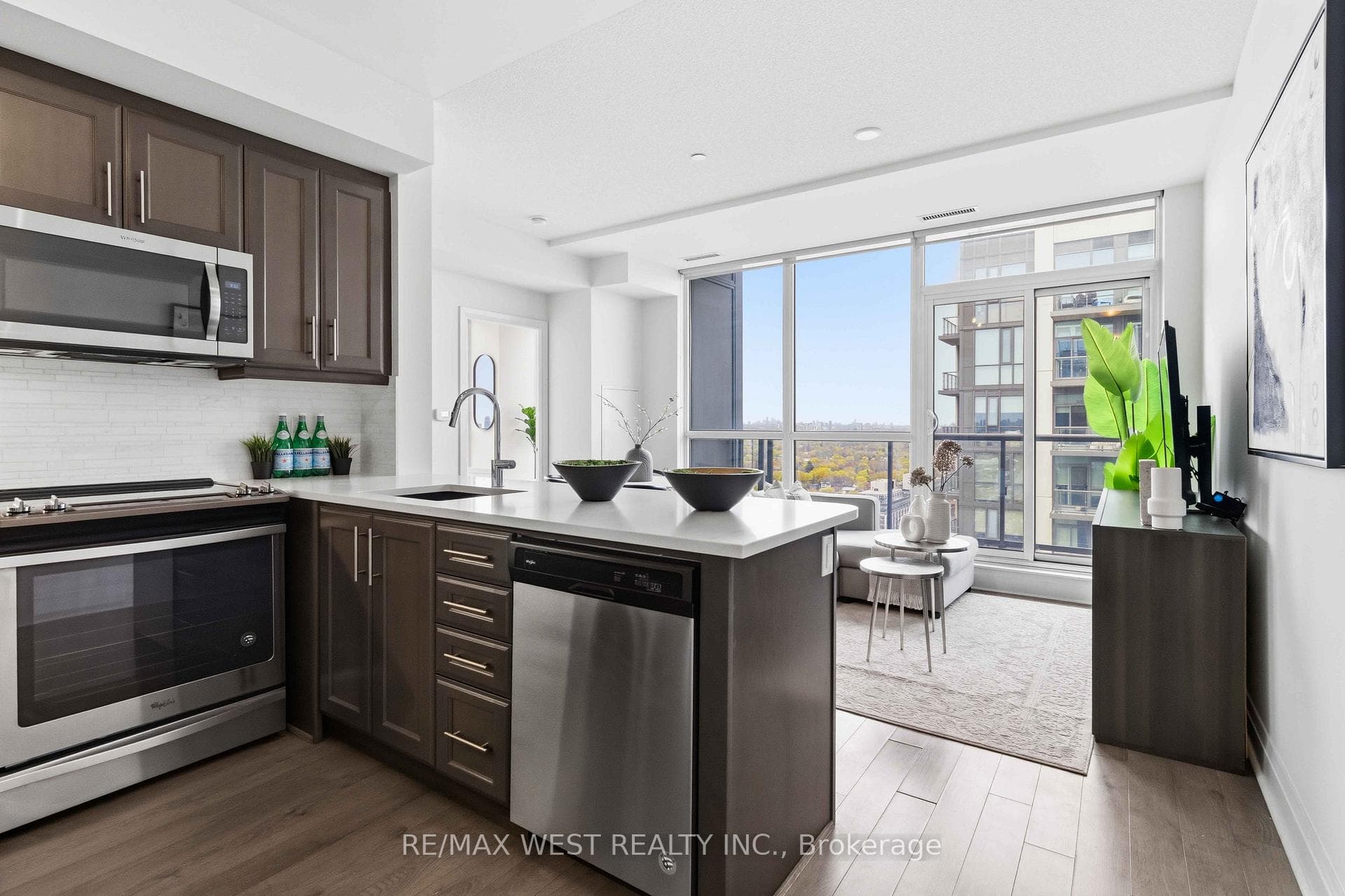 15 Zorra Street Unit 2202, Etobicoke (Islington / Rexdale), ON M8Z 0C1 - Photo 1