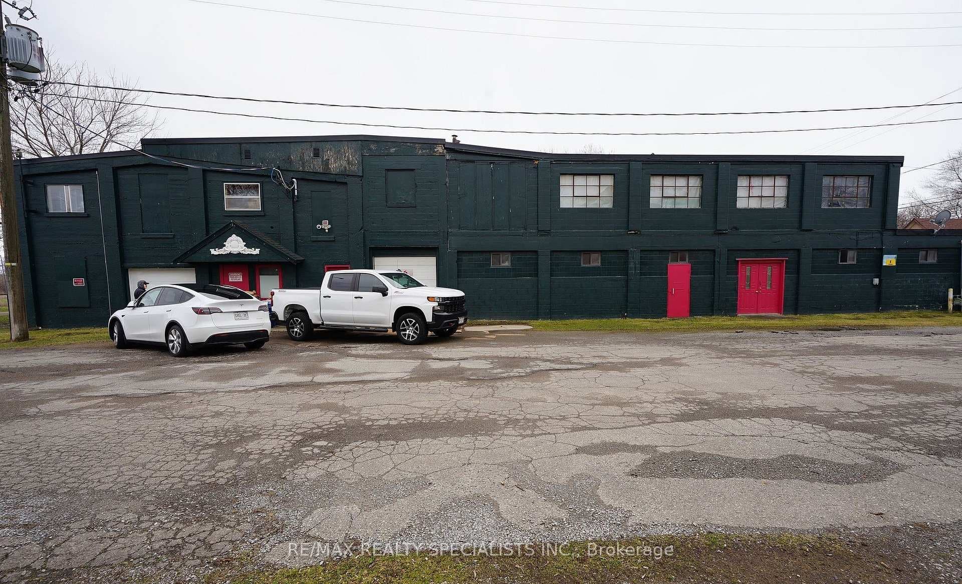 6 George Street, Port Colborne, ON L3K 3S1 - Photo 1