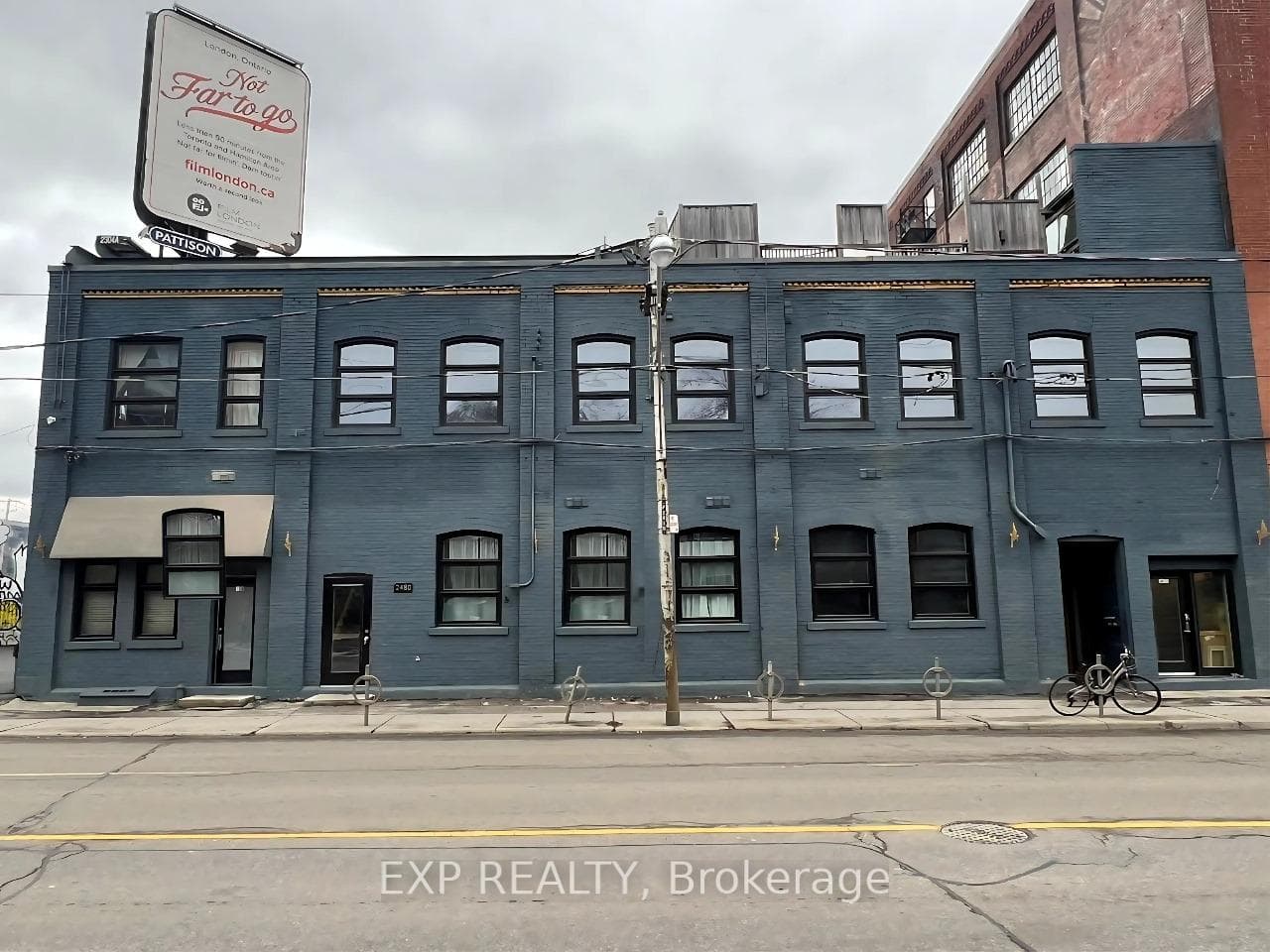 2480 Dundas Street Unit 103, Bloor West Village / Swansea, ON M6P 1W9 - Photo 1