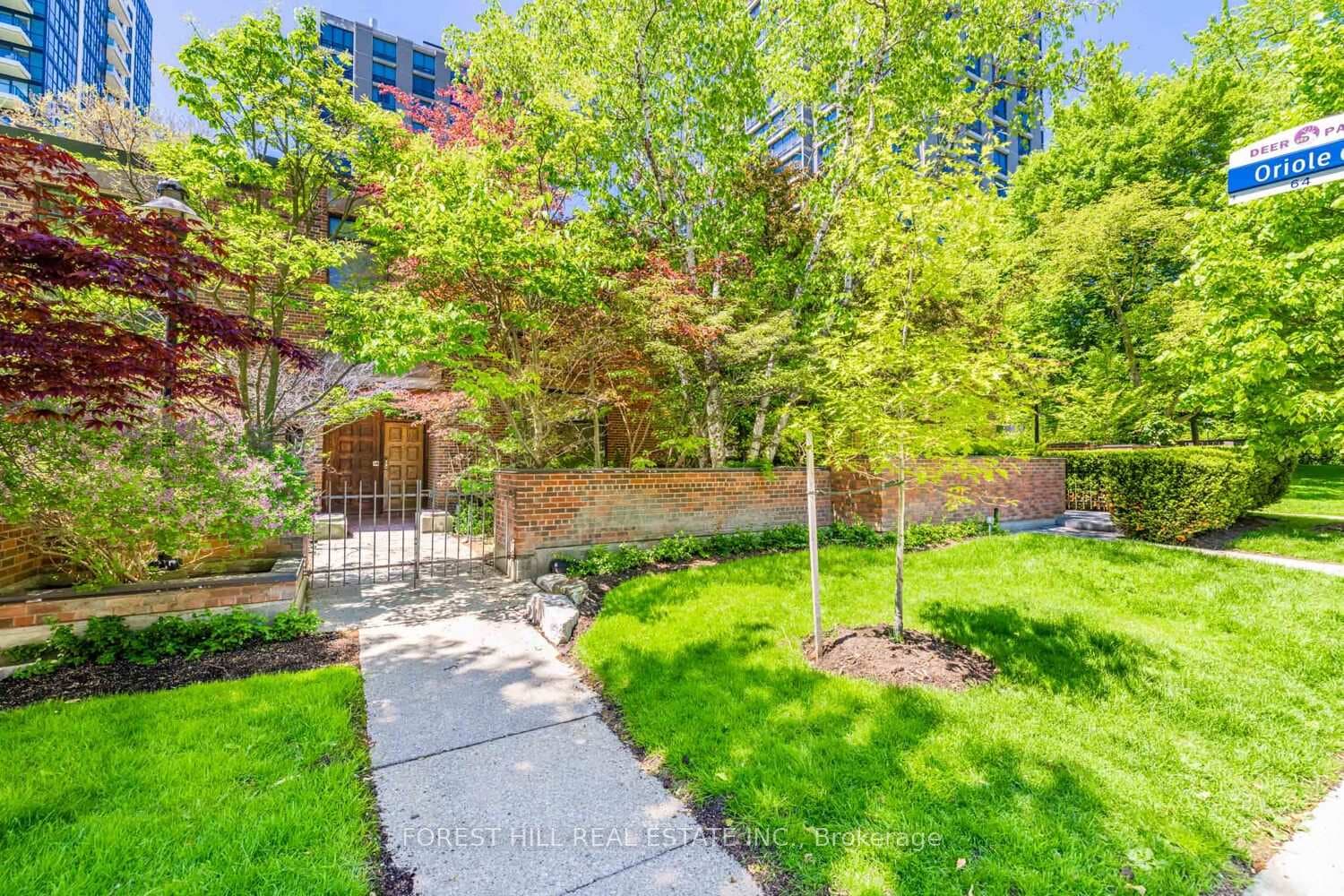 82 Oriole Road, Annex / Yorkville / Summerhill, ON M4V 2G1 - Photo 1
