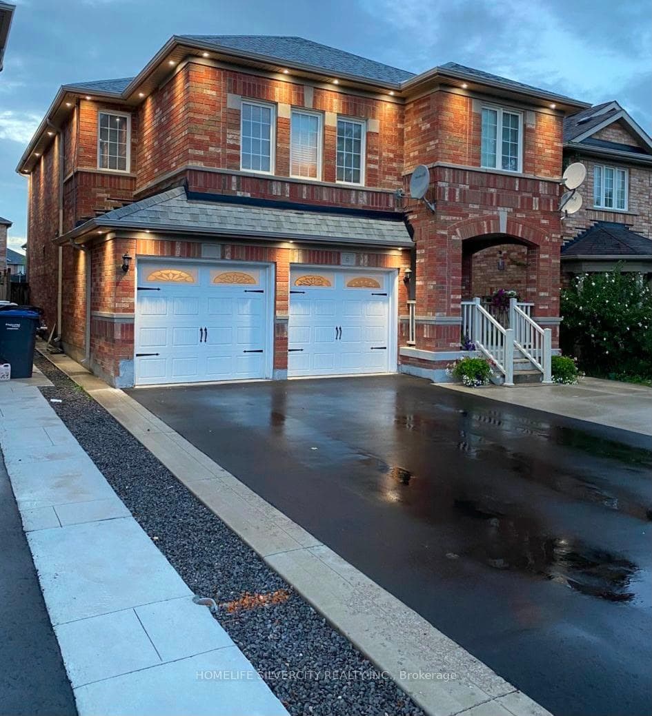 6 Silverbell Court, Brampton, ON L7A 3V3 - Photo 1