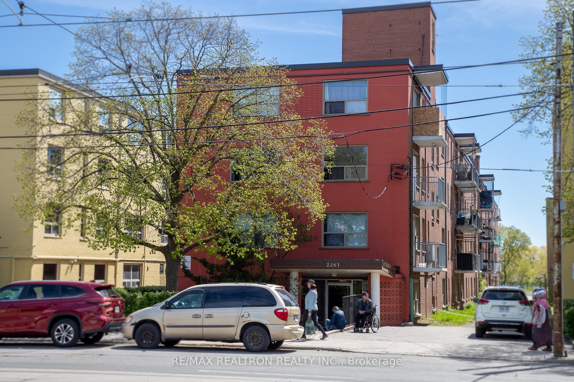 2361 Lake Shore Boulevard Unit 301, Liberty Village / Parkdale / South Parkdale, ON M8V 1B7 - Photo 1
