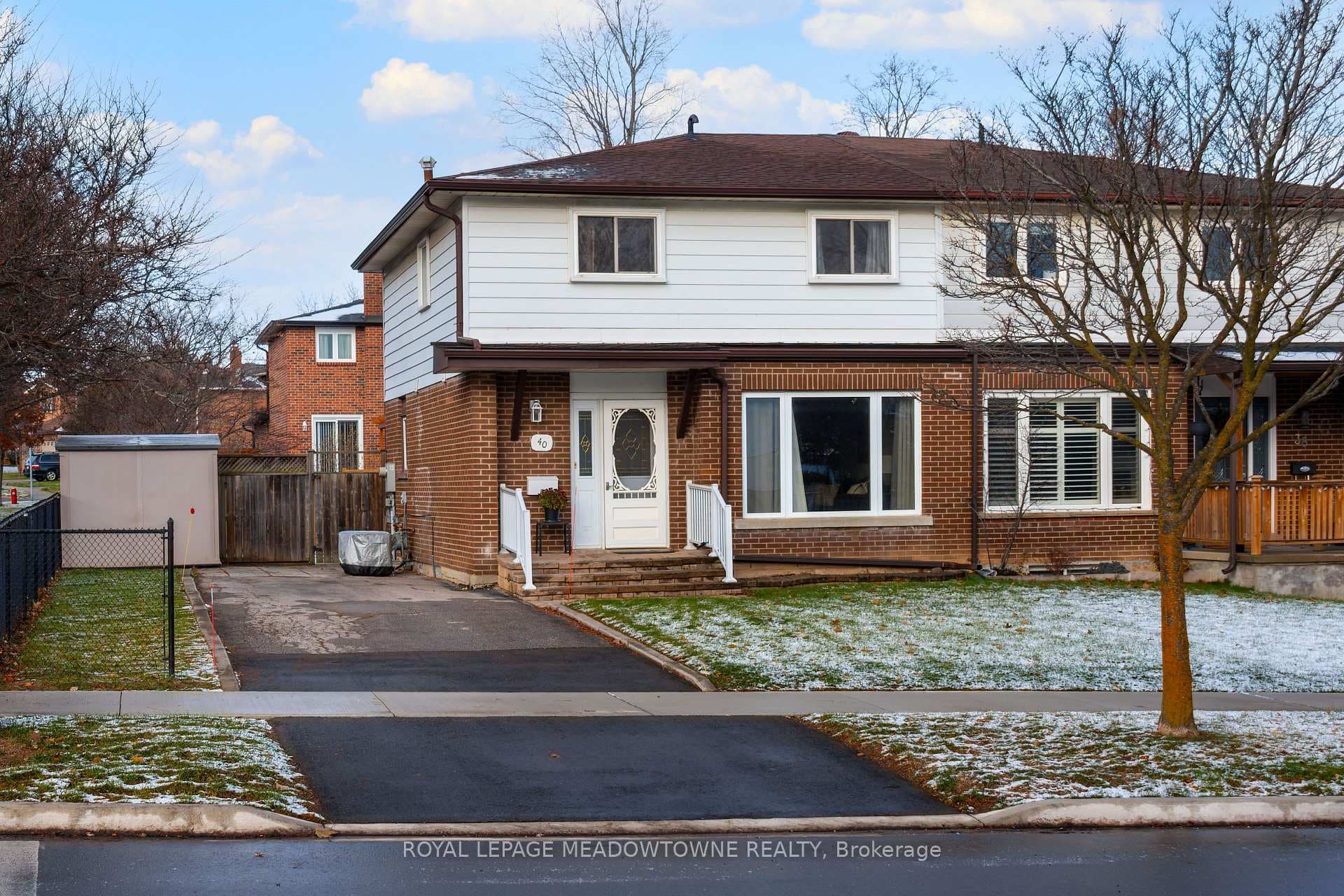 40 Joycelyn Drive, Mississauga, ON L5M 1T7 - Photo 1