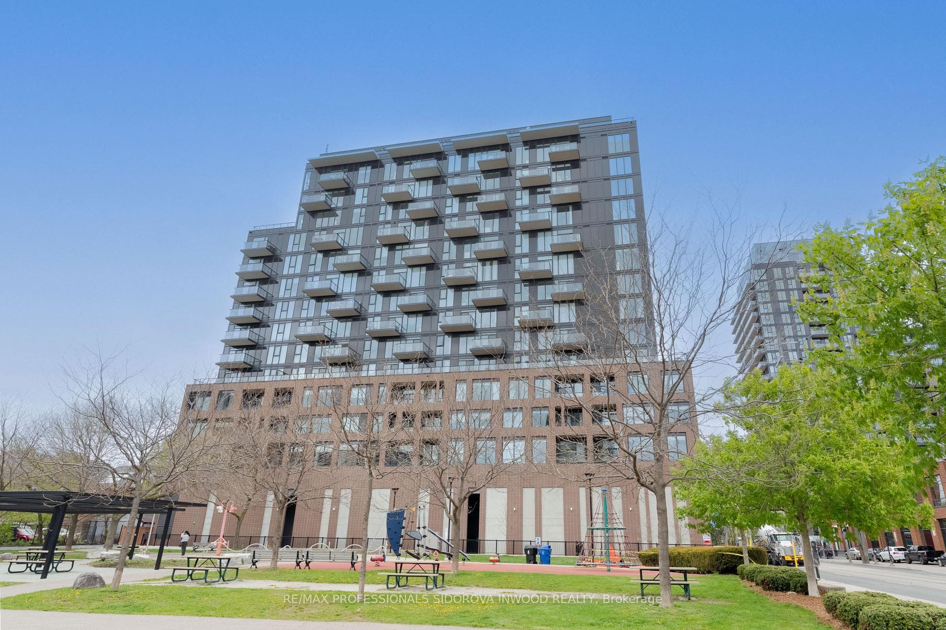 270 Dufferin Street Unit 515, Toronto W01