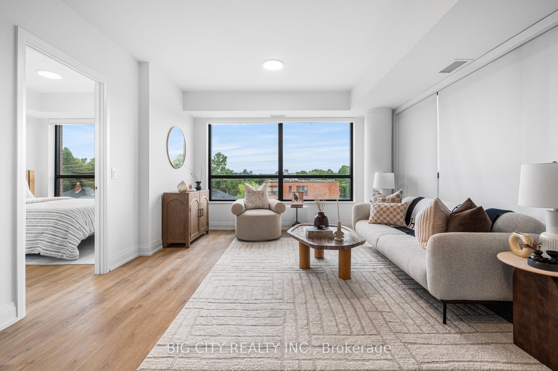 36 Brentcliffe Road Unit 309, Flemingdon Park / Don Mills, ON M4G 0E1 - Photo 1