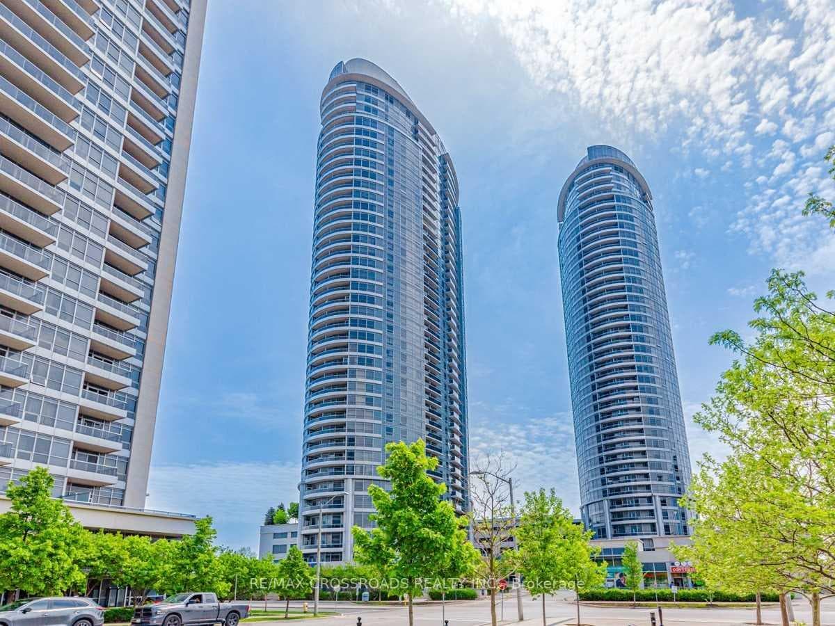 135 Village Green Square Unit 1023, Agincourt / Milliken, ON M1S 0G4 - Photo 1