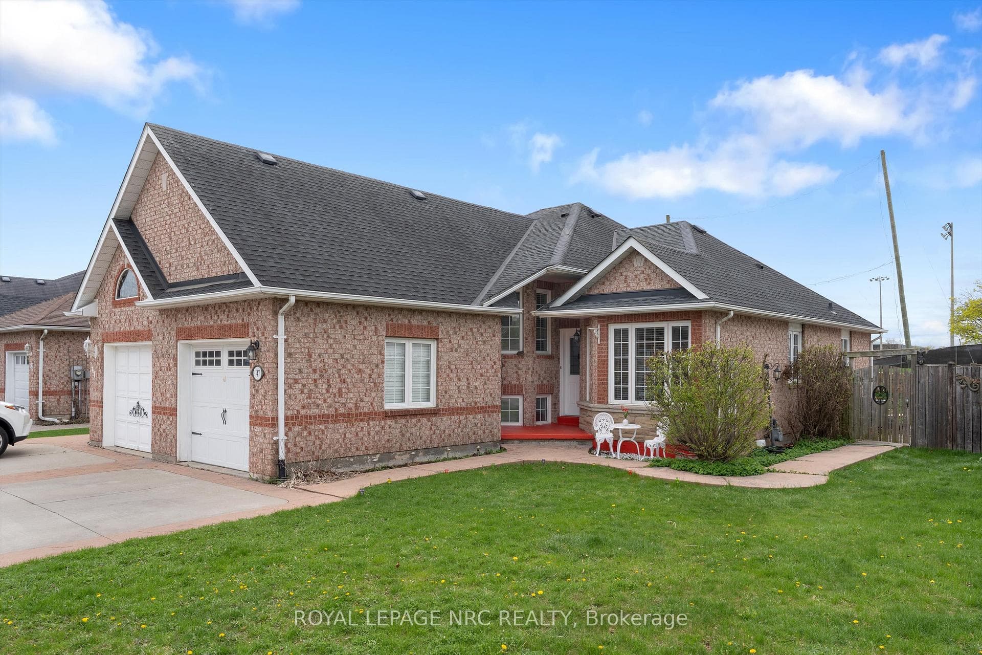 147 St. Lawrence Drive, Welland