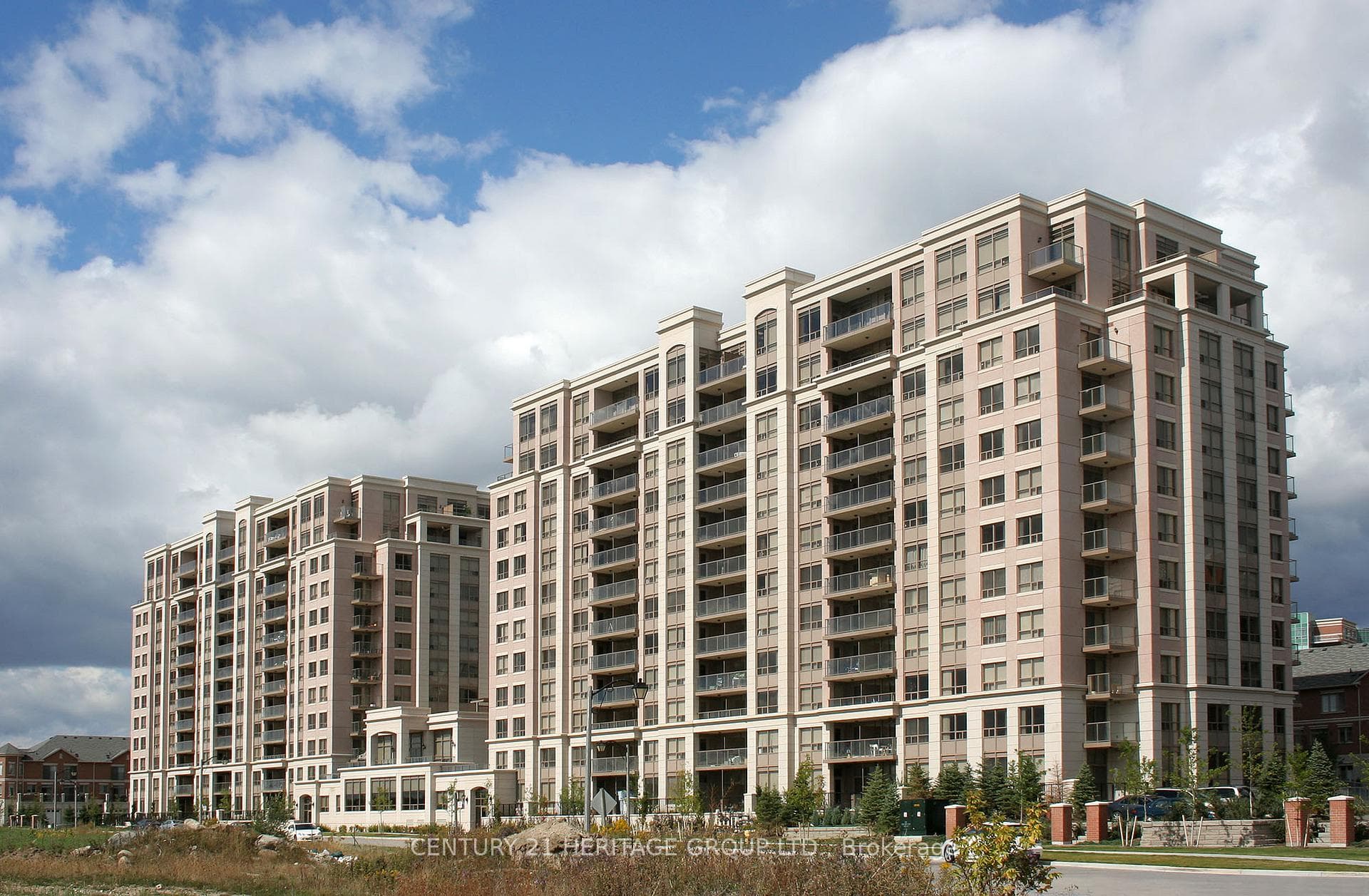 37 Galleria Parkway Unit A28, Markham, ON L3T 0A5 - Photo 1