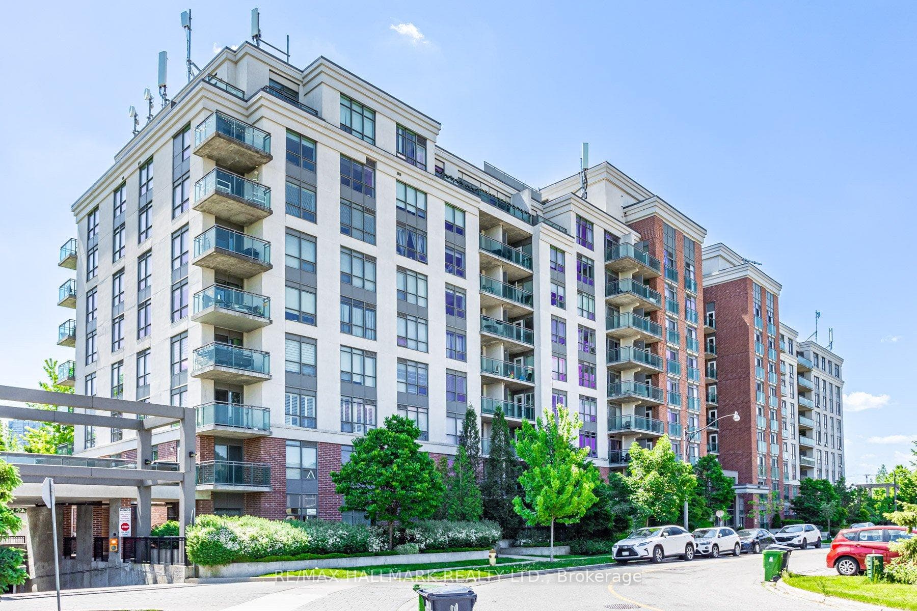120 Dallimore Circle Unit 510, Don Mills / Parkwoods / Victoria Village, ON M3C 4J1 - Photo 1