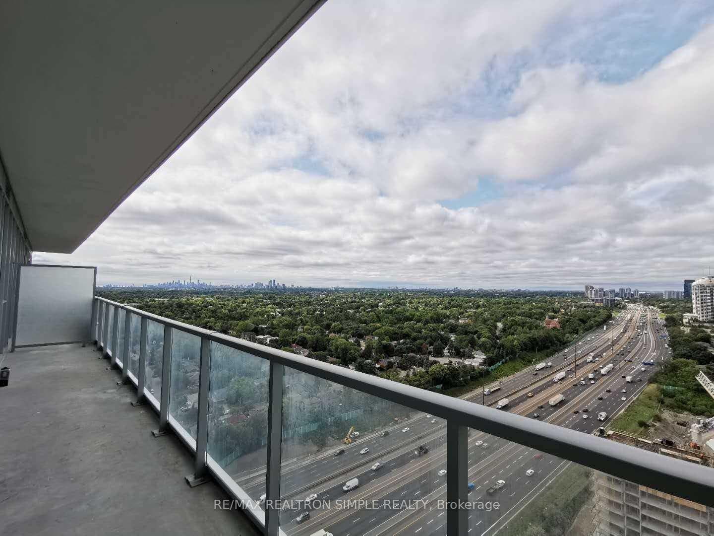 115 McMahon Drive Unit 3212, Hillcrest Village / Bayview Village, ON M2K 0E3 - Photo 1