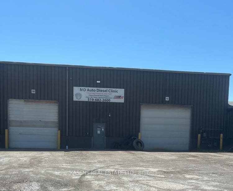27 MILL STREET WEST Road, Chatham-Kent