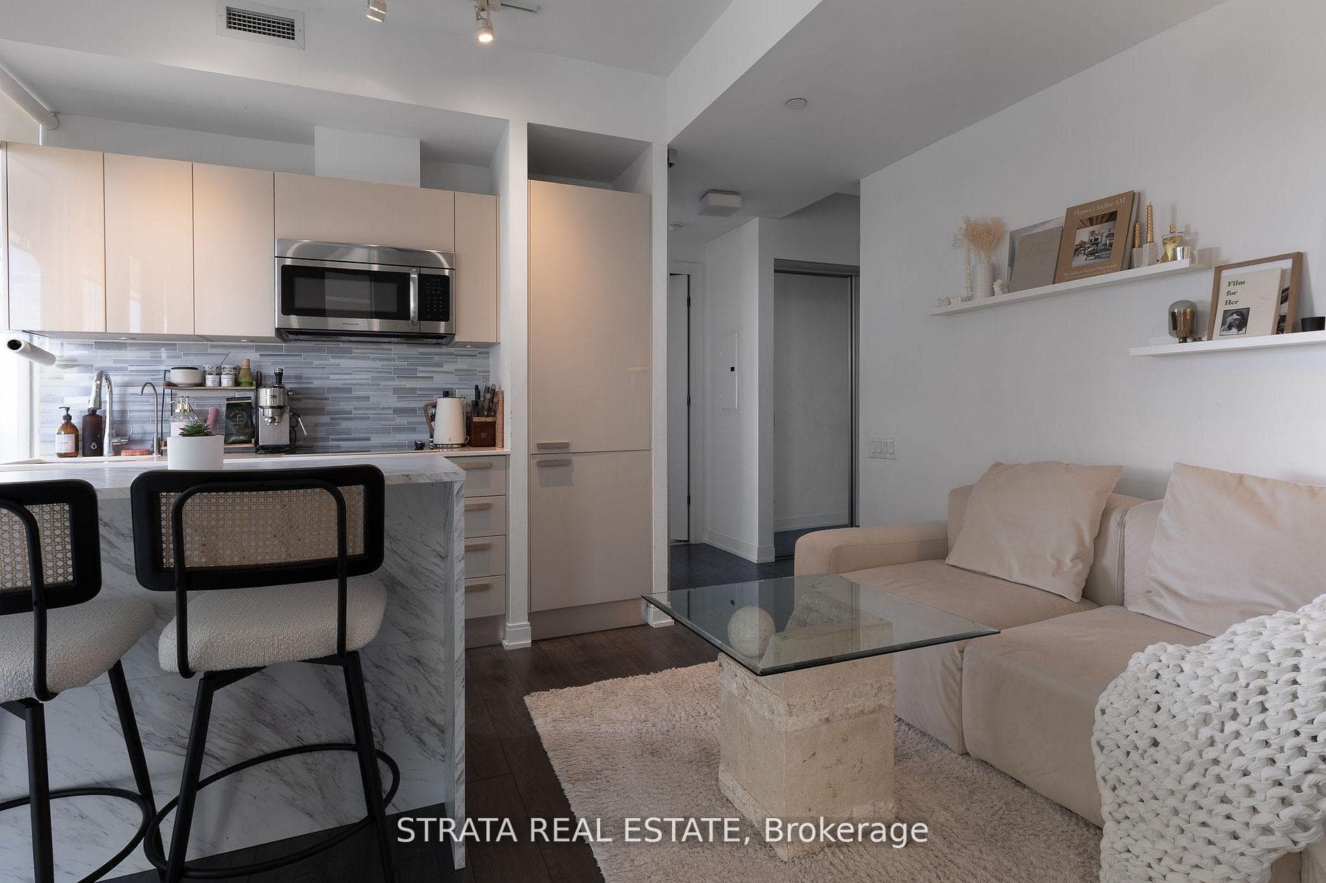 42 Charles Street Unit 2801, Toronto C08