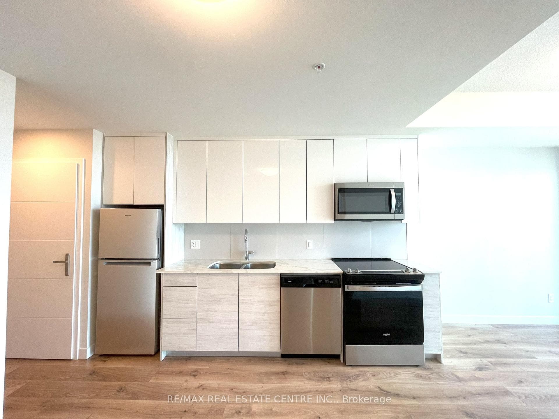 60 Frederick Street Unit 2505, Kitchener, ON N2H 0C7 - Photo 1