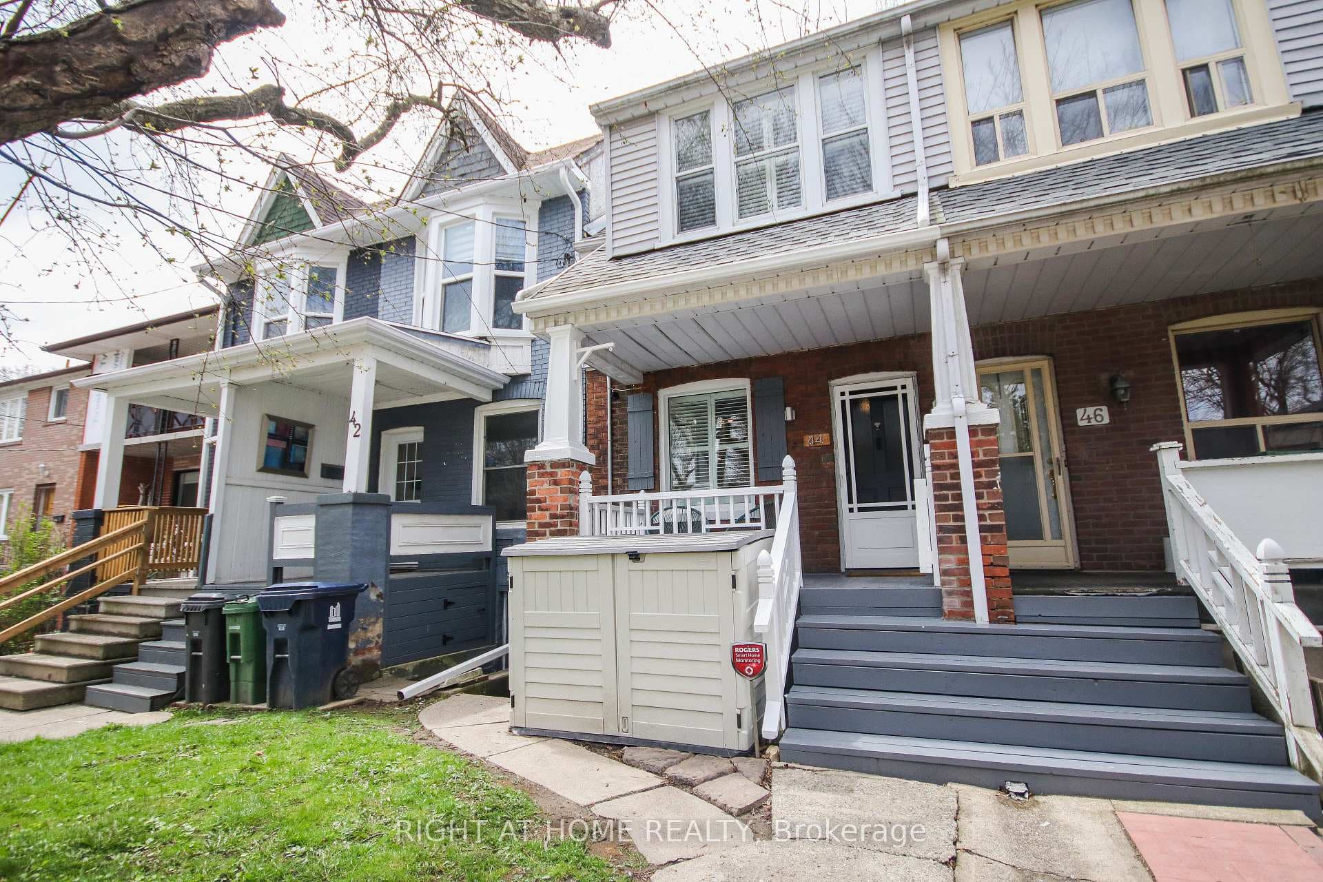 44 Rhodes Avenue, Riverdale / Leslieville, ON M4L 2Z9 - Photo 1