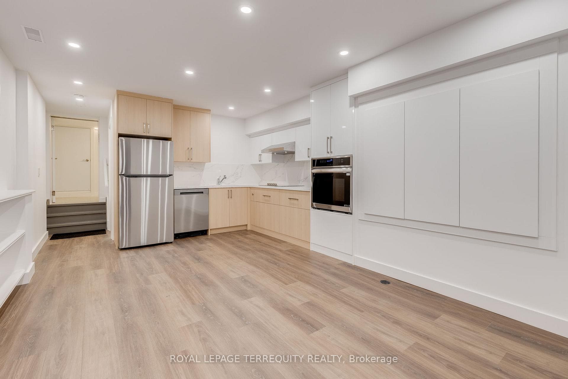 94 Earlscourt Avenue Unit BSMT, Keelesdale / Eglinton West, ON M6E 4A9 - Photo 1