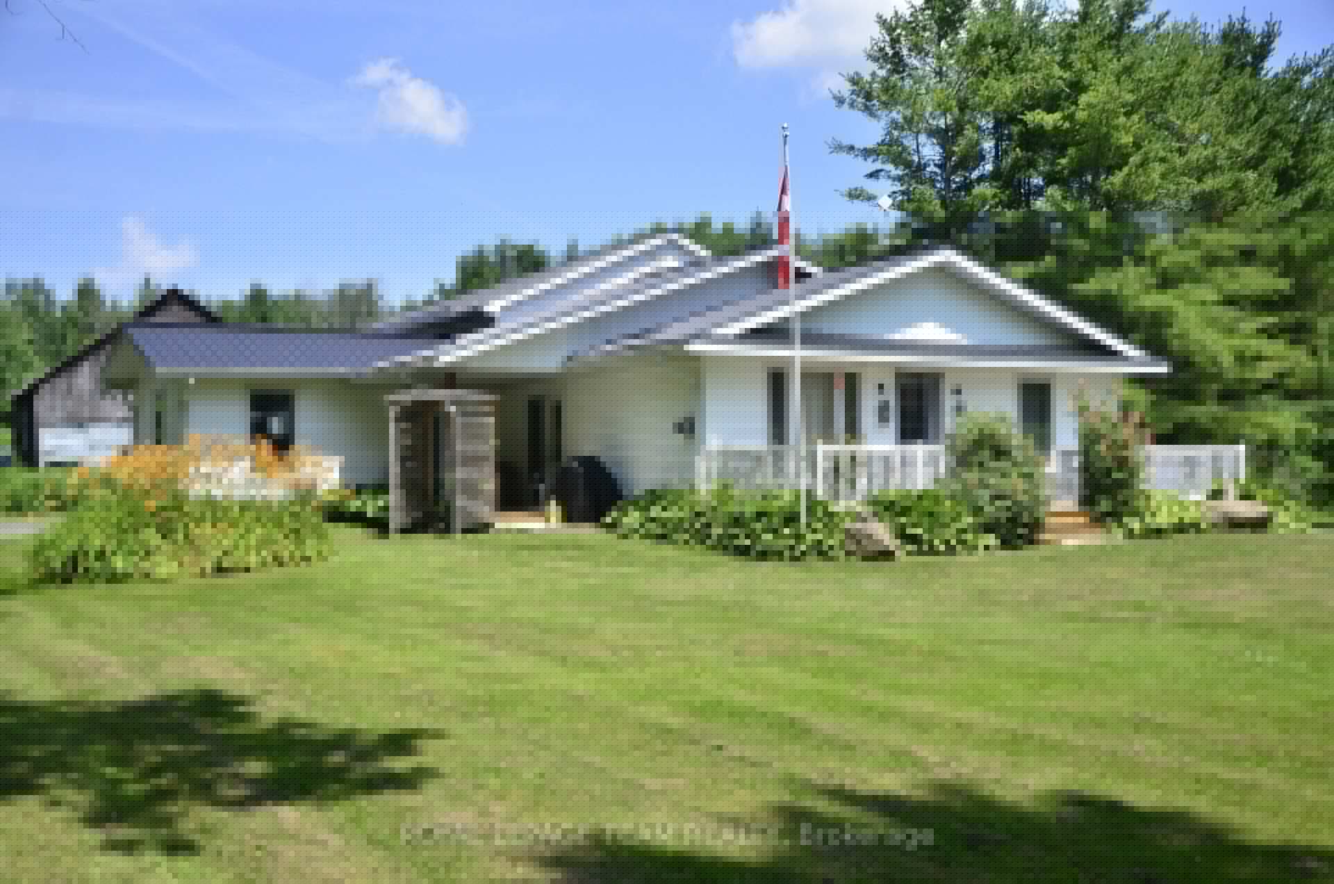 10355 Broken Second Road, South Dundas