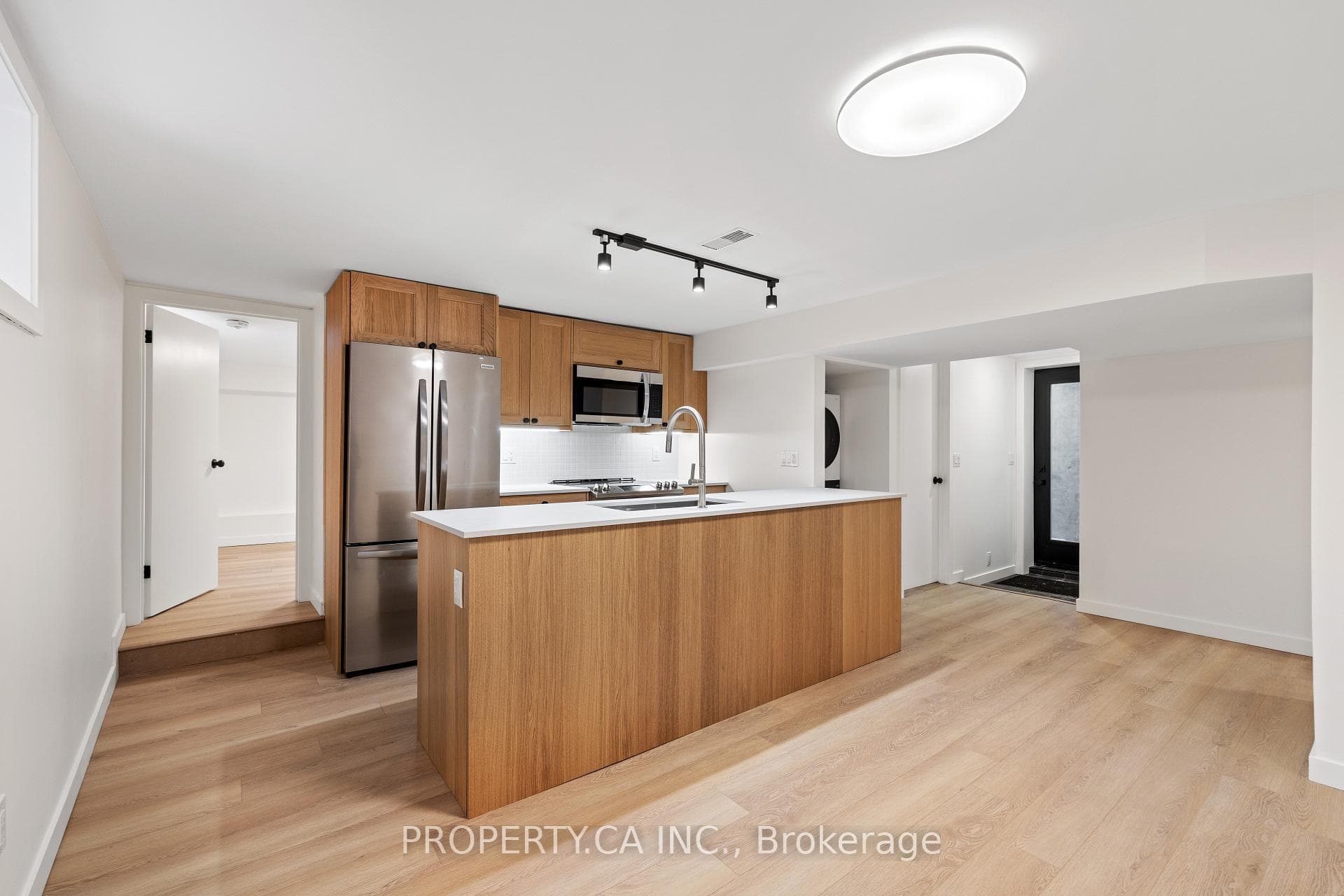 111 Boulton Avenue Unit #Lower, Riverdale / Leslieville, ON M4M 2J4 - Photo 1
