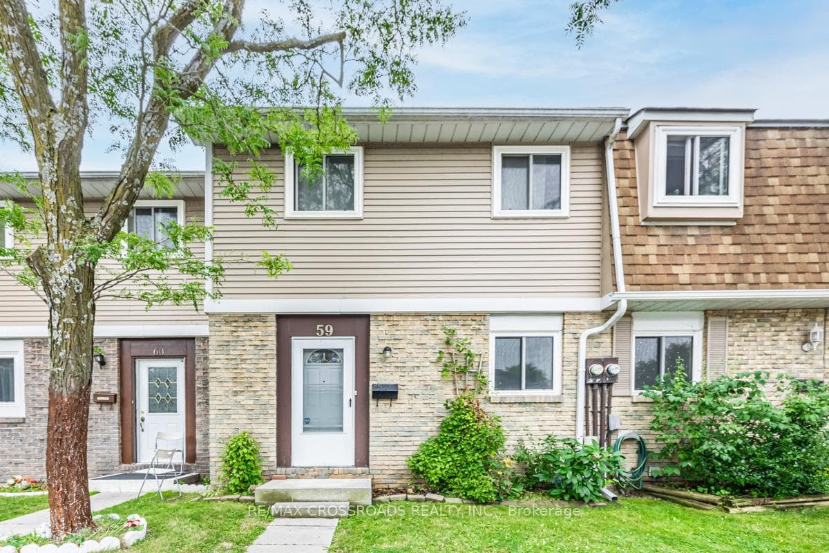 1331 Glenanna Road Unit 59, Pickering, ON L1V 2Y4 - Photo 1