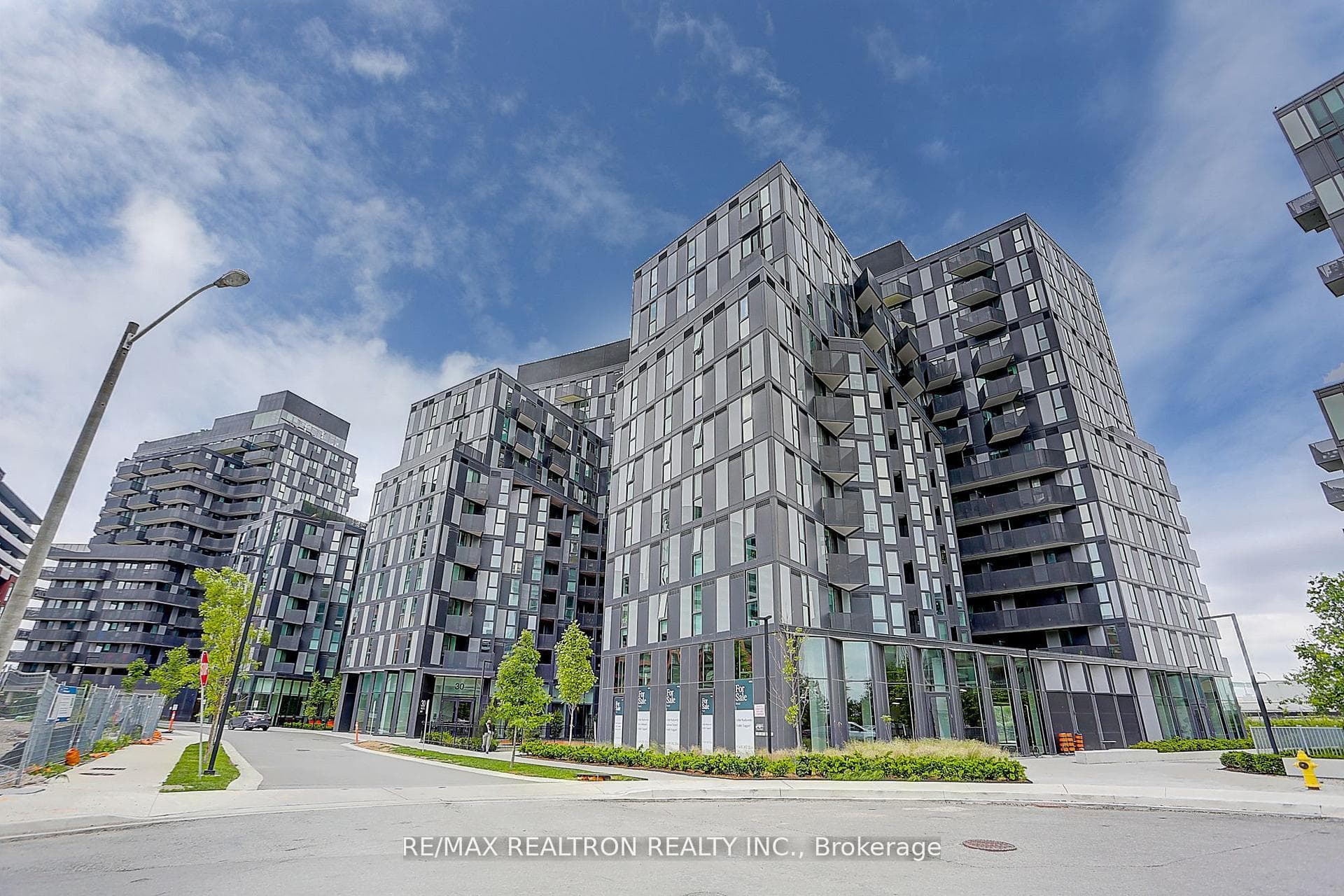 30 Tretti Way Unit 602, North York (Bathurst Manor / Clanton Park), ON M3H 0E3 - Photo 1
