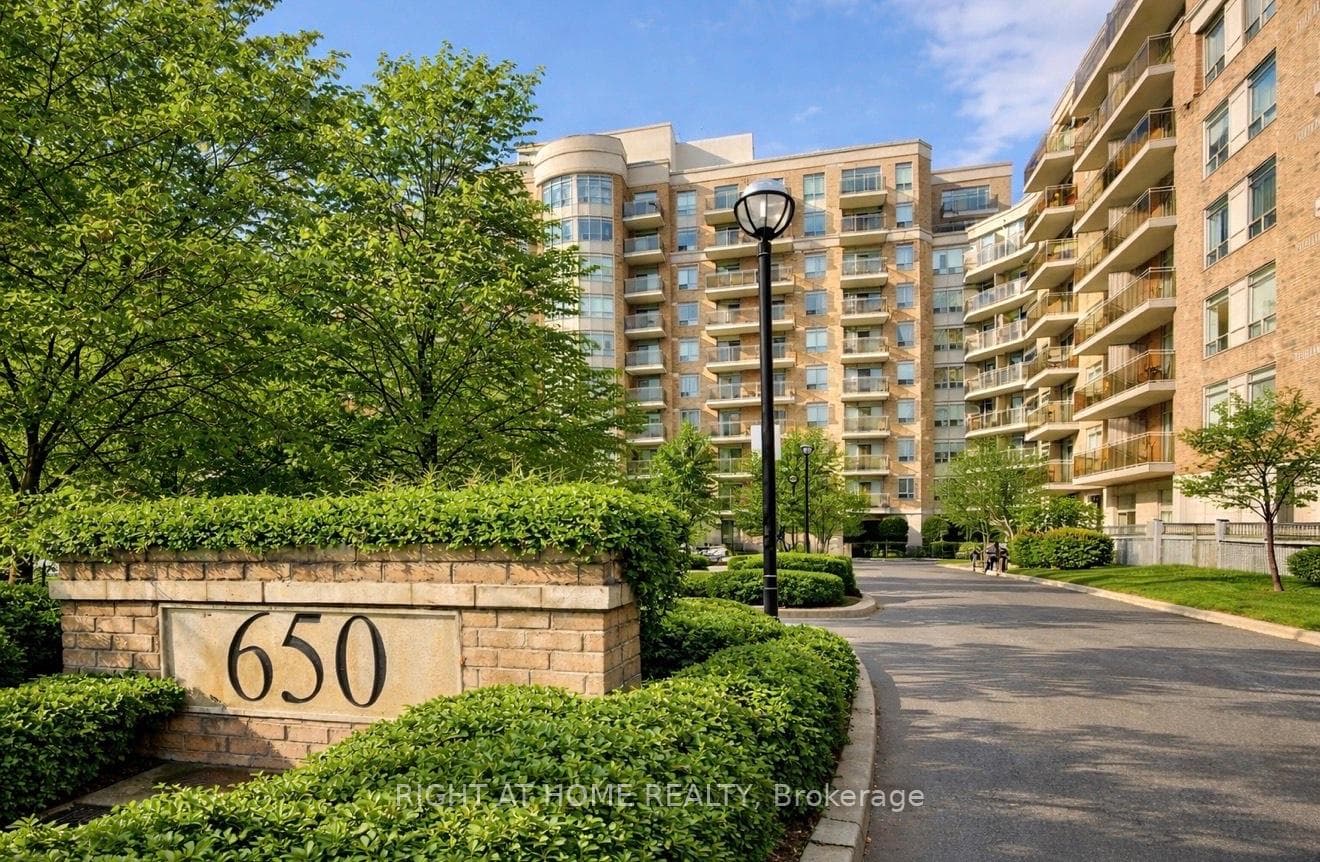 650 Lawrence Avenue Unit 622, Lawrence Park / Bedford Park, ON M6A 3E8 - Photo 1
