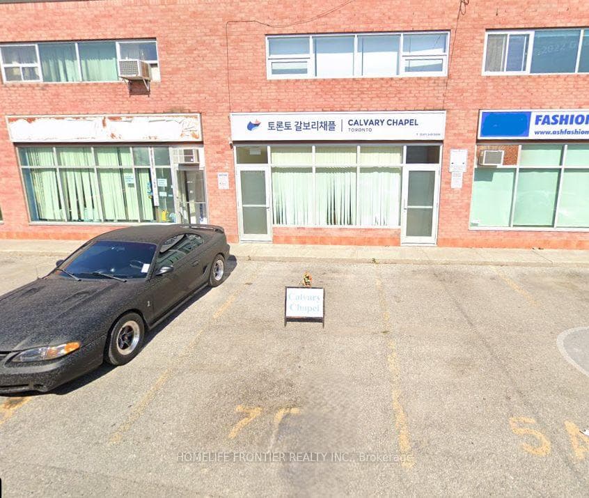 325 Weston Road Unit 7D, Keelesdale / Eglinton West, ON M6N 4Z9 - Photo 1