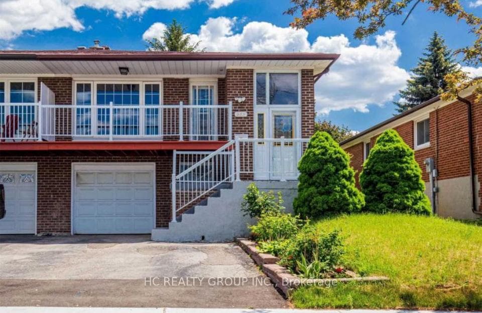 983 Old Cummer Avenue, Hillcrest Village / Bayview Village, ON M2H 1W5 - Photo 1