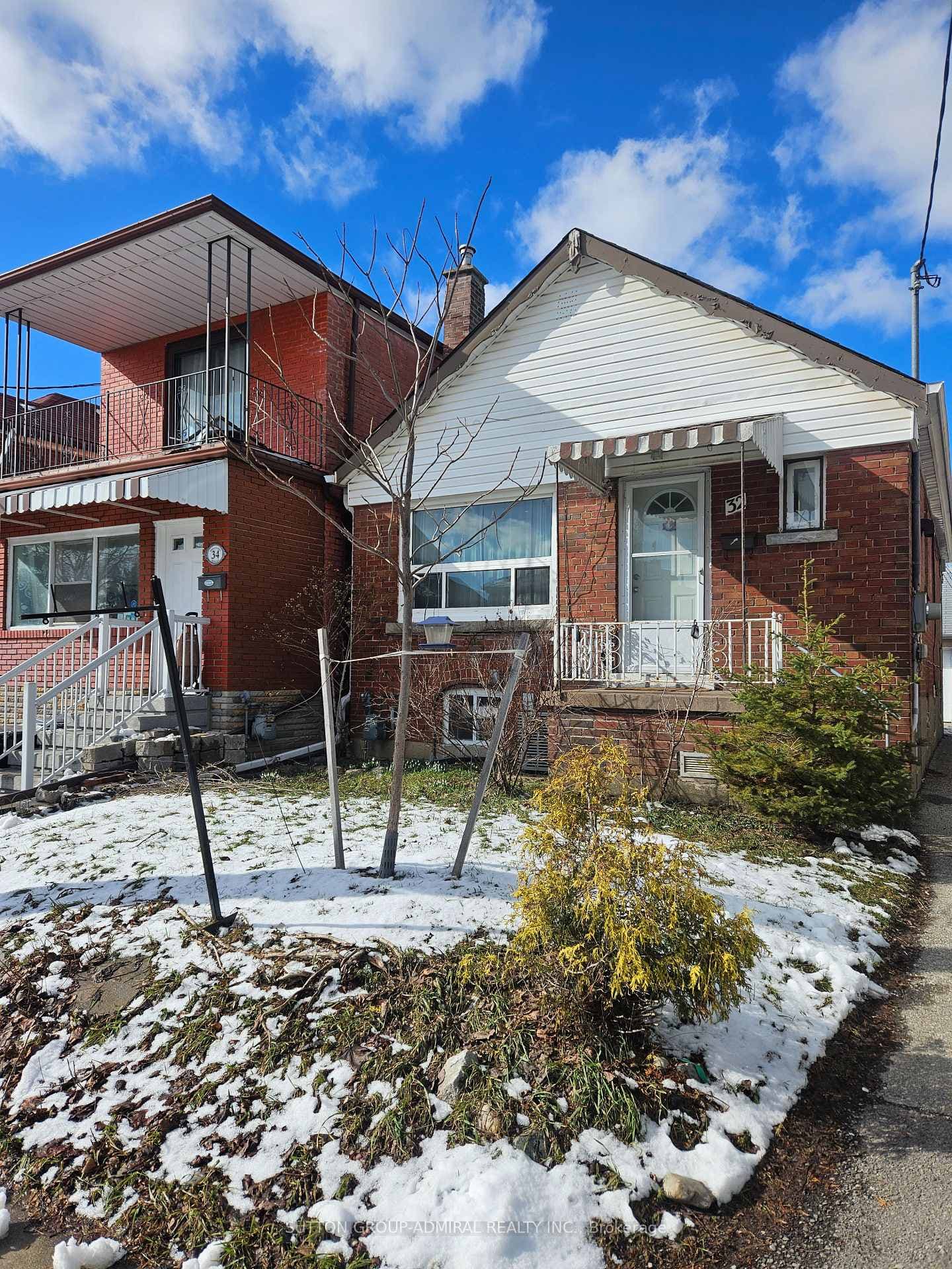 32 Belgravia Avenue, York / Weston, ON M6E 2M5 - Photo 1