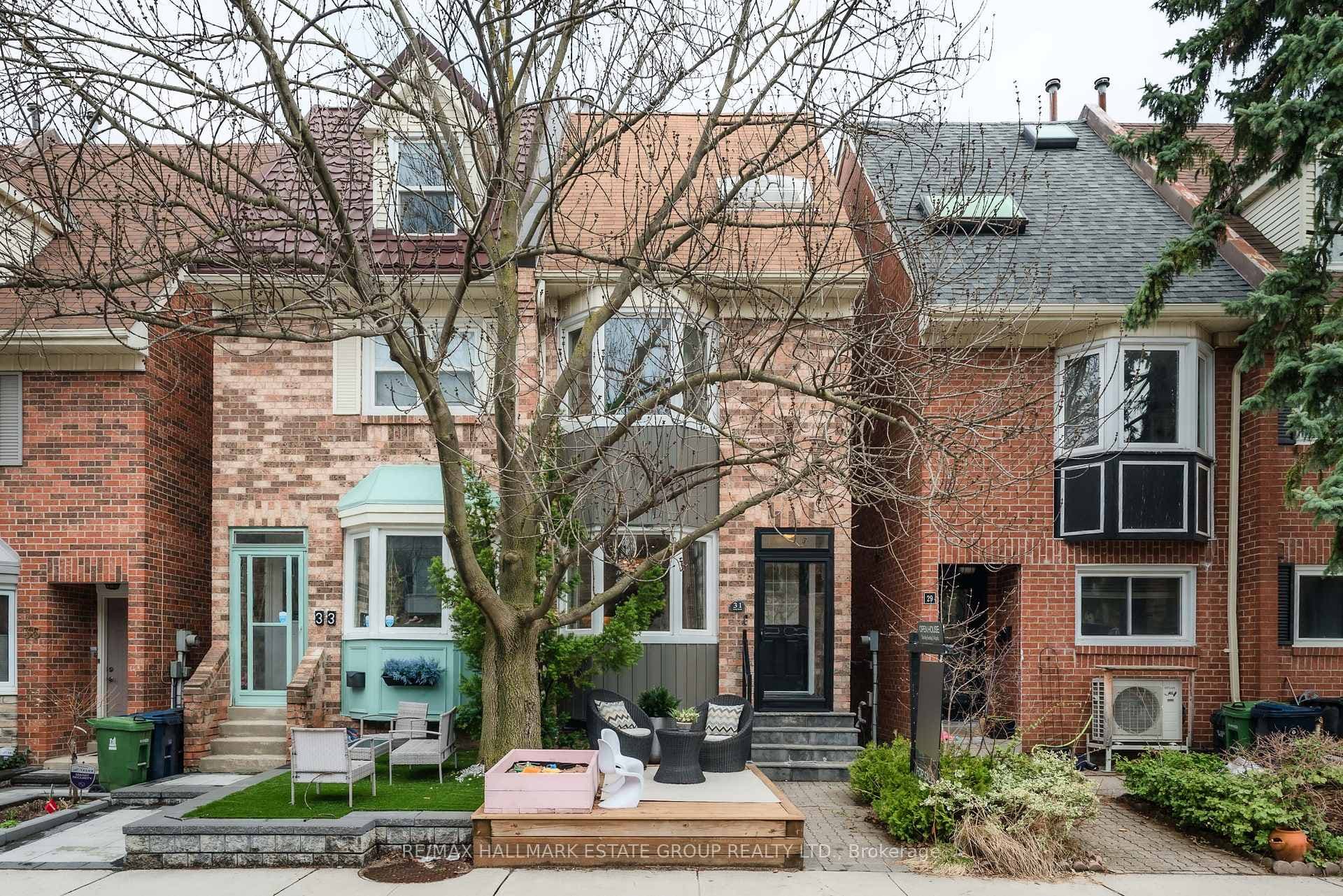 31 Unity Road, Toronto E01