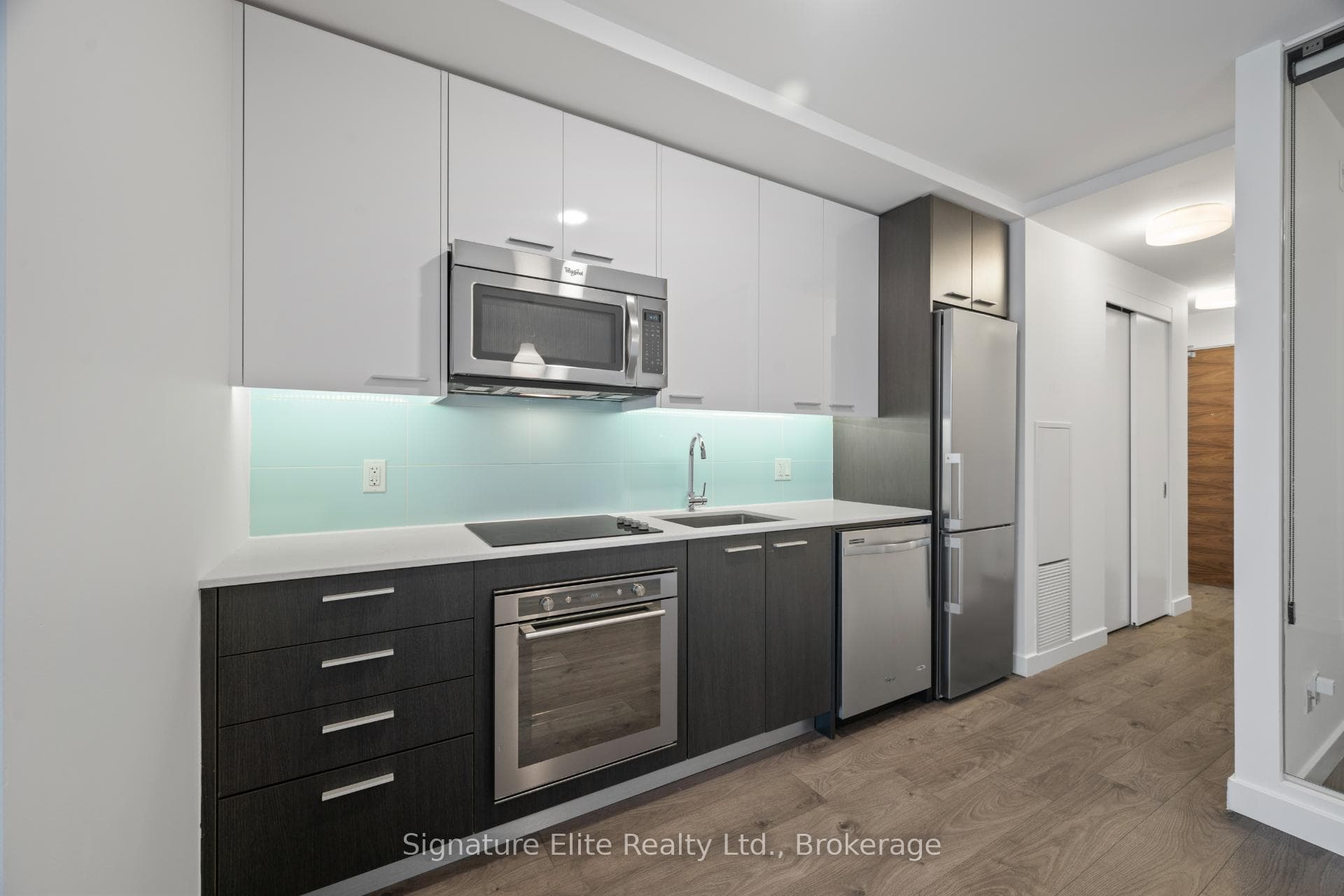 1075 Queen Street Unit 604, Riverdale / Leslieville, ON M4M 1K3 - Photo 1