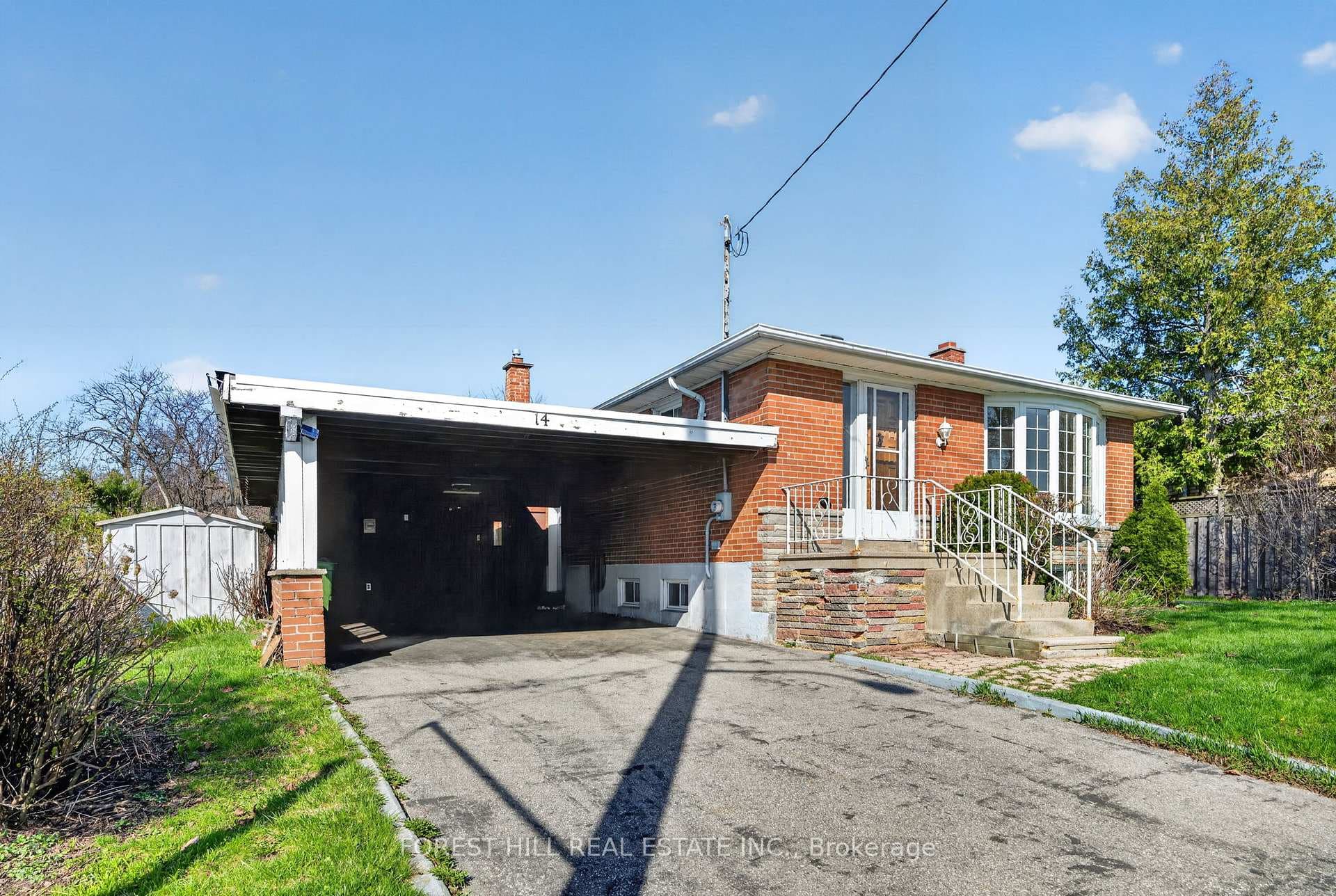 14 Stephenfrank Road, Scarborough (West Hill / Highland Creek)