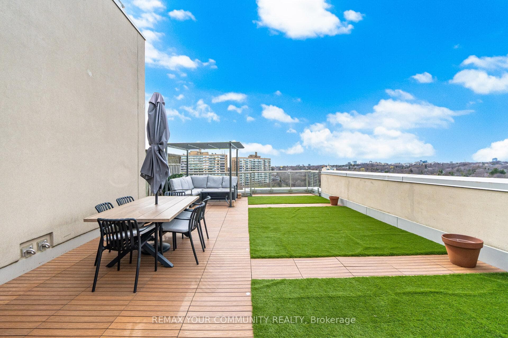 18 Merton Street Unit PH1114, Leaside / Davisville, ON M4S 3G9 - Photo 1