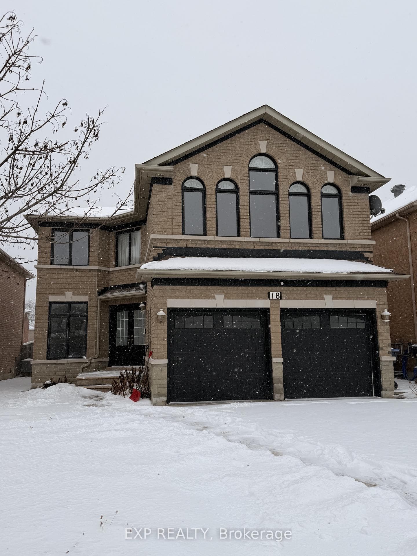 18 Highwood Road, Brampton, ON L6Z 4T7 - Photo 1