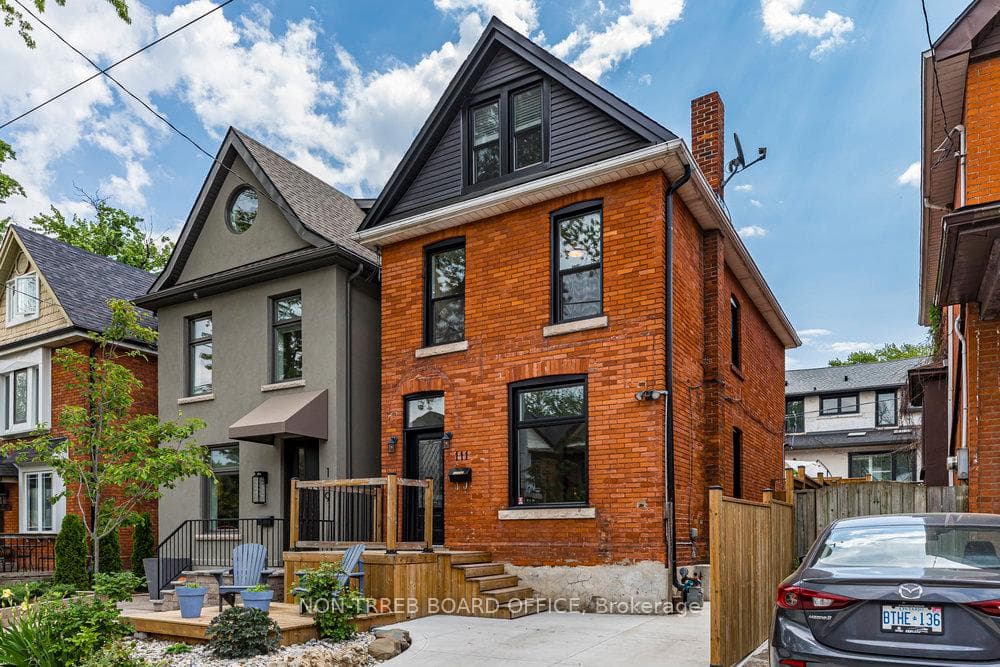 111 Kent Street, Hamilton