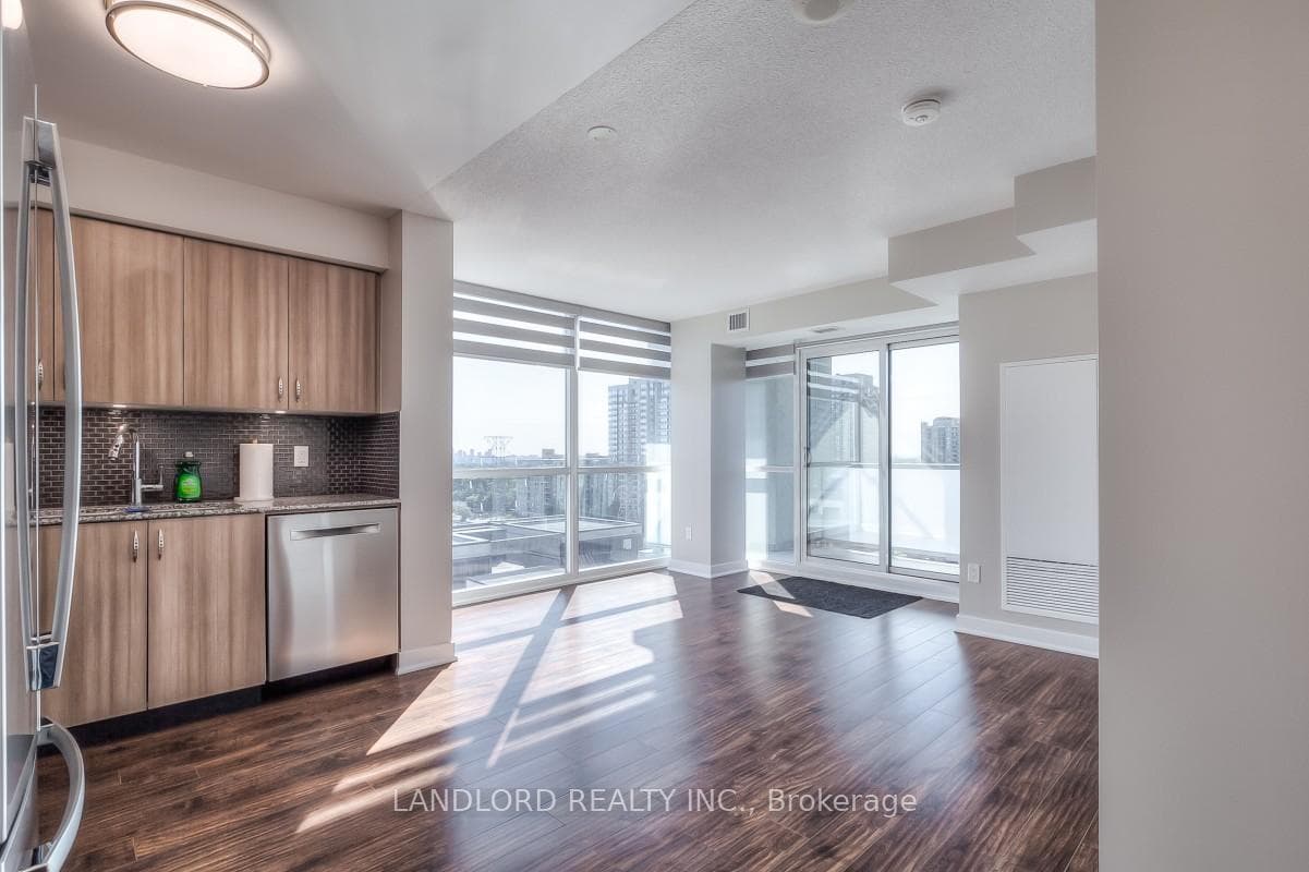 5740 Yonge Street Unit 1409, Toronto C07