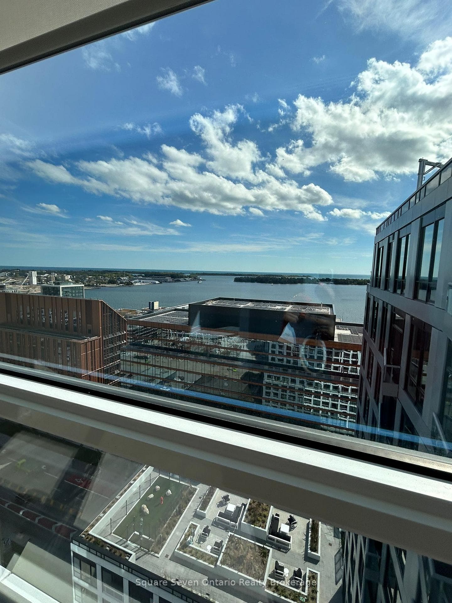 15 Richardson Street Unit 2107, Regent Park / Cabbagetown / St. James Town, ON M5A 0Y5 - Photo 1