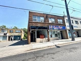 2831 Bathurst Street, Lawrence Park / Bedford Park, ON M6B 3A4 - Photo 1
