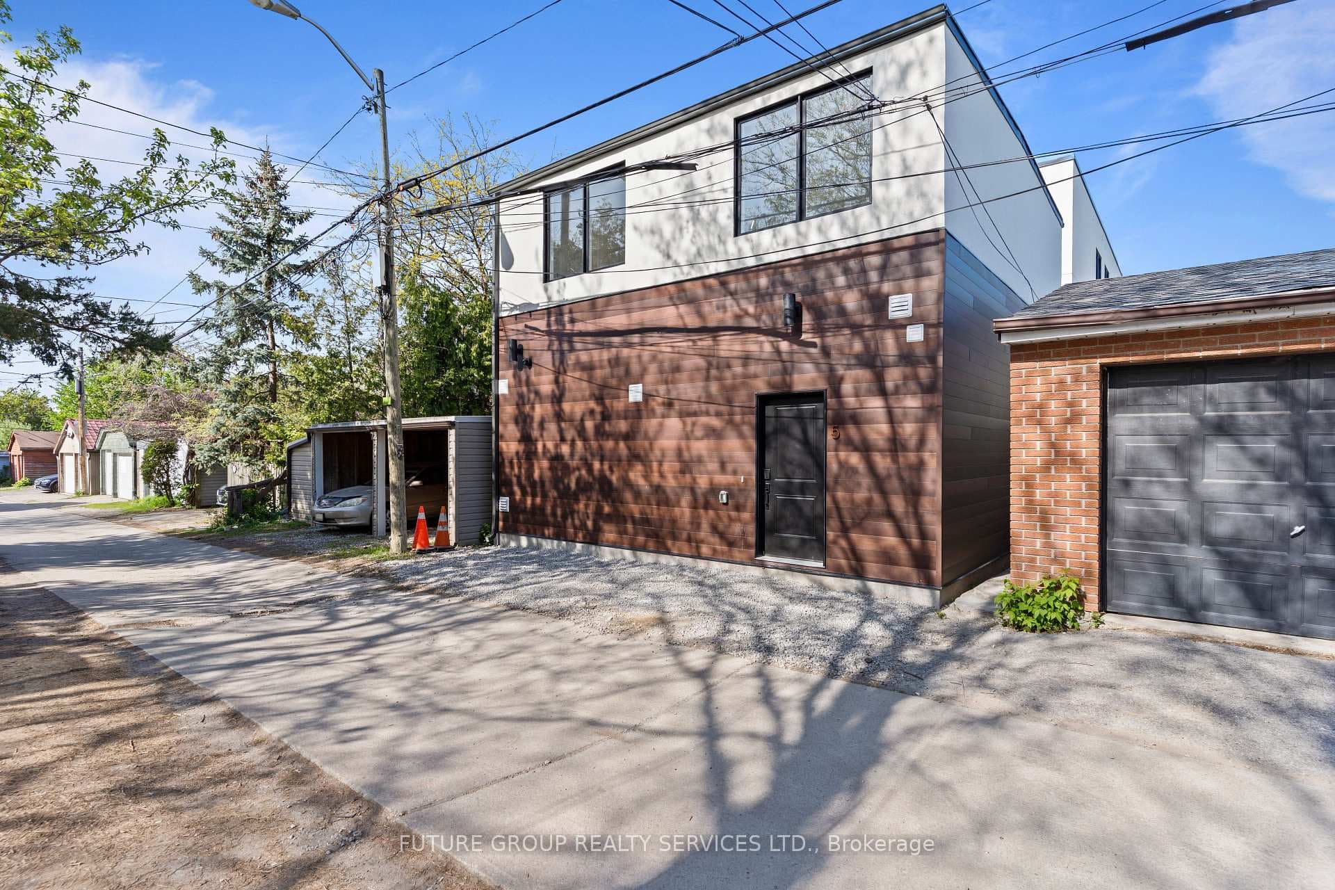 86 Kenwood Avenue Unit Unit 5, Forest Hill / Deer Park, ON M6C 2S2 - Photo 1