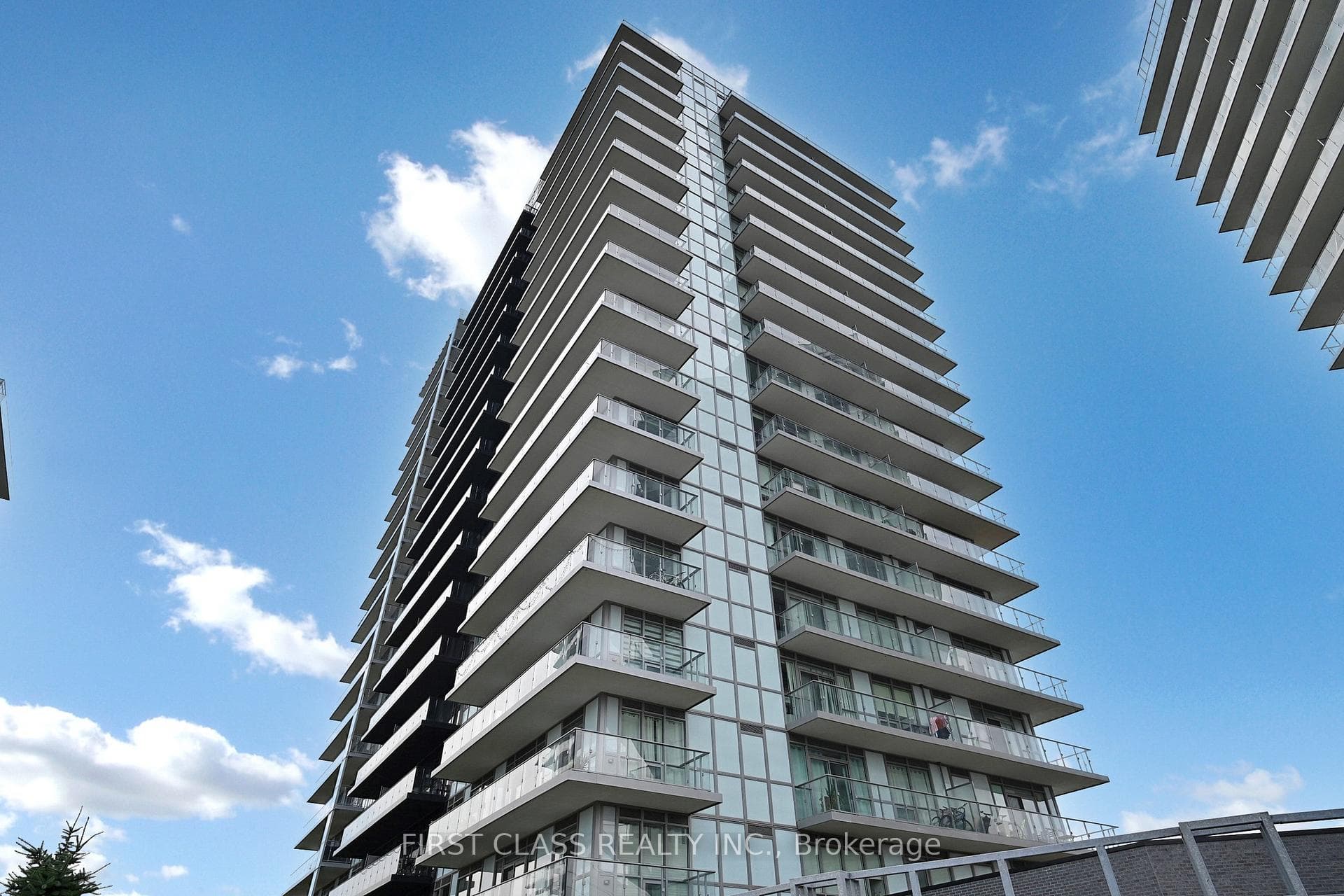 4699 Glen Erin Drive Unit 705, Mississauga, ON L5M 2E5 - Photo 1