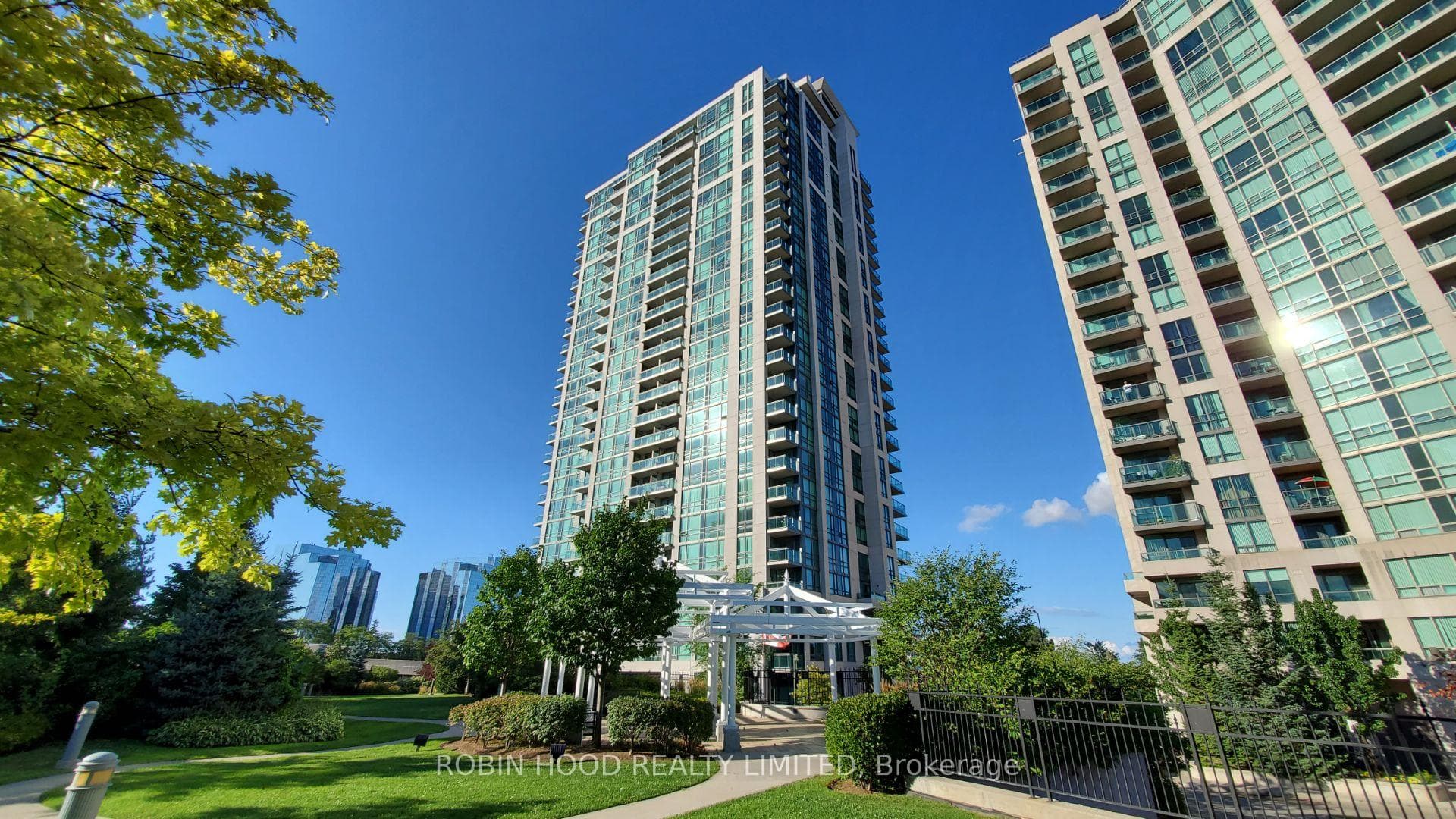 88 Grangeway Avenue Unit 509, Toronto E09