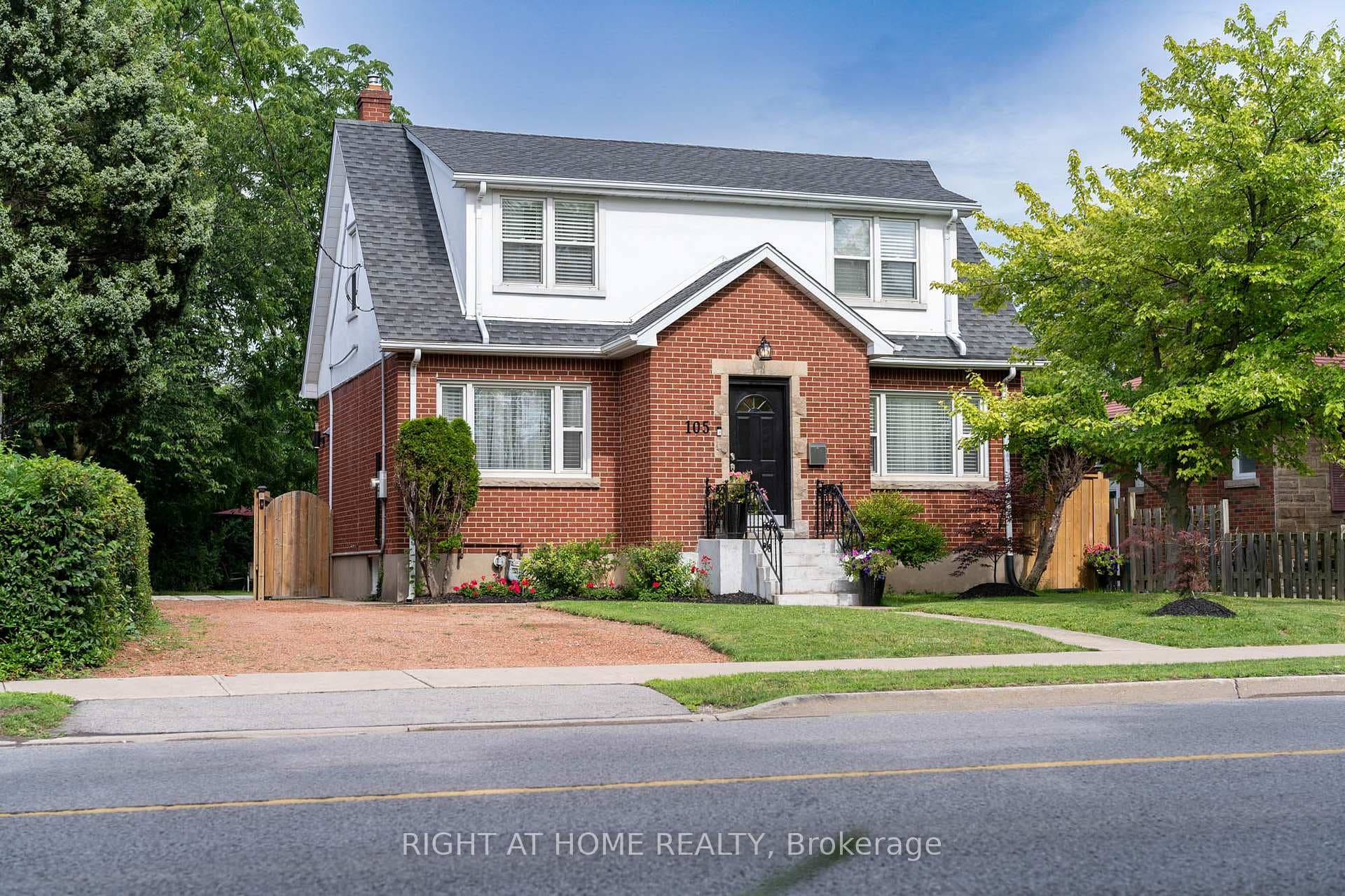 105 Glenridge Avenue, St. Catharines, ON L2R 4X5 - Photo 1