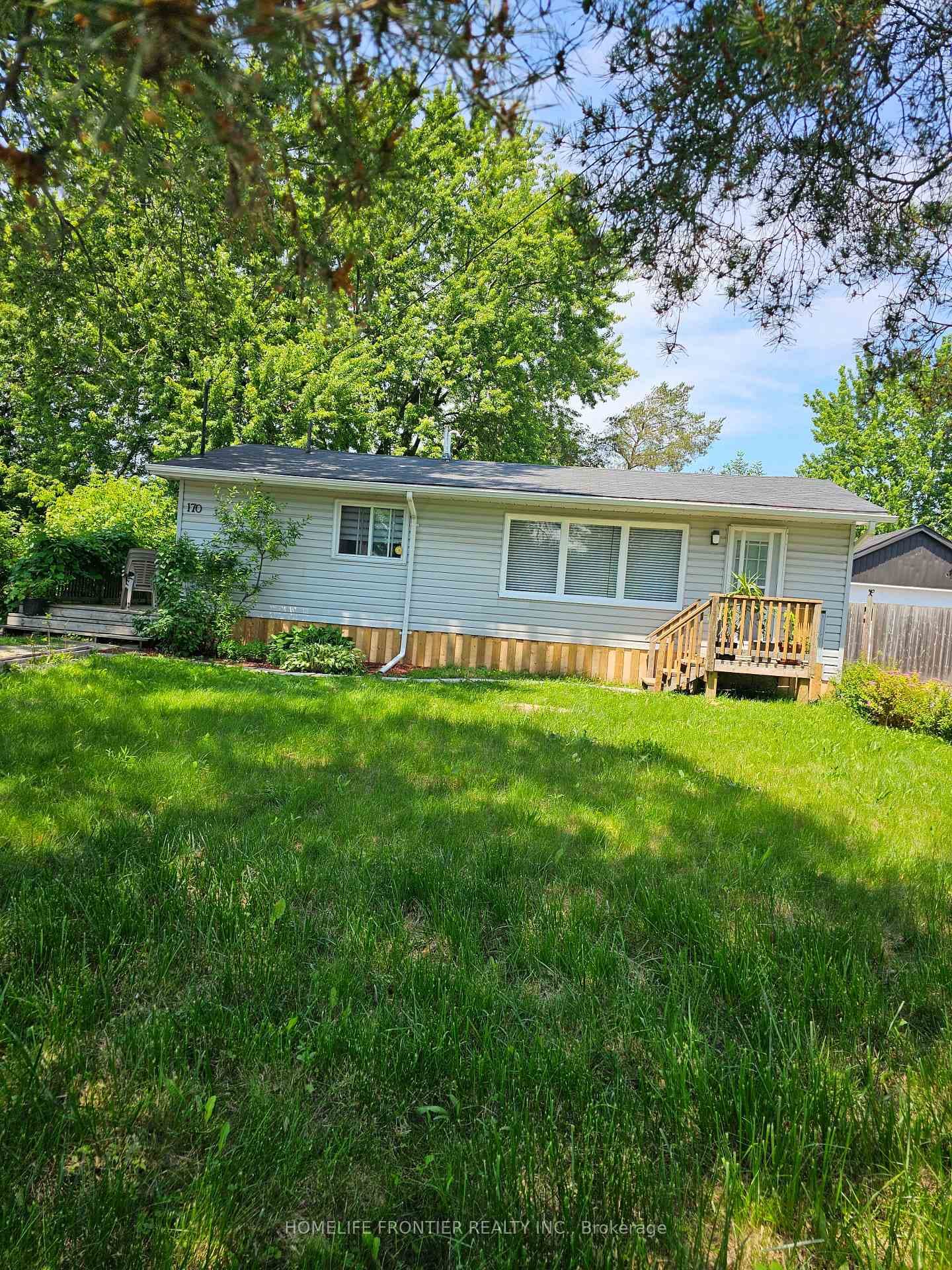 170 Silas Boulevard, Georgina, ON L4P 2K3 - Photo 1