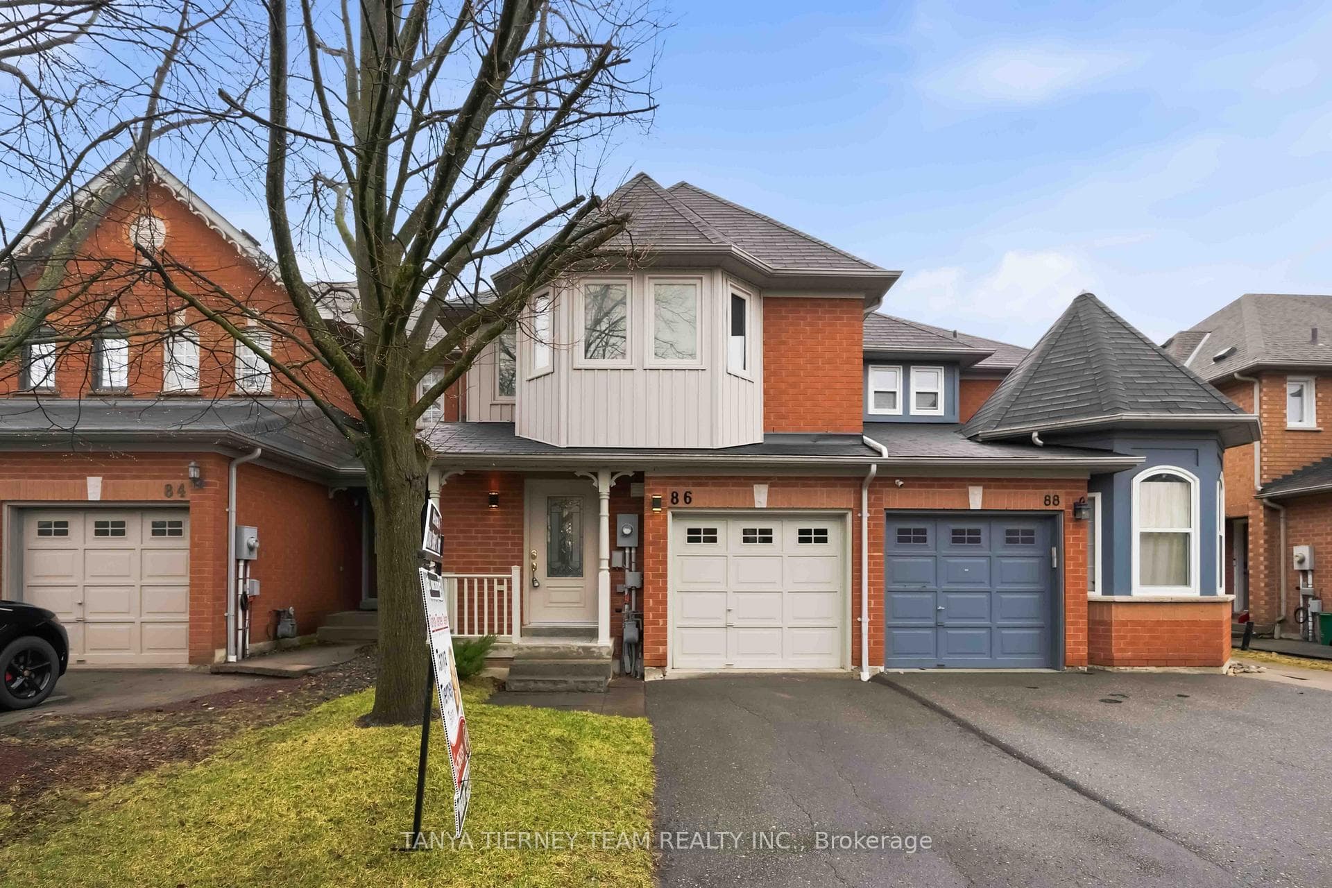 86 Zachary Place, Whitby, ON L1M 1E2 - Photo 1