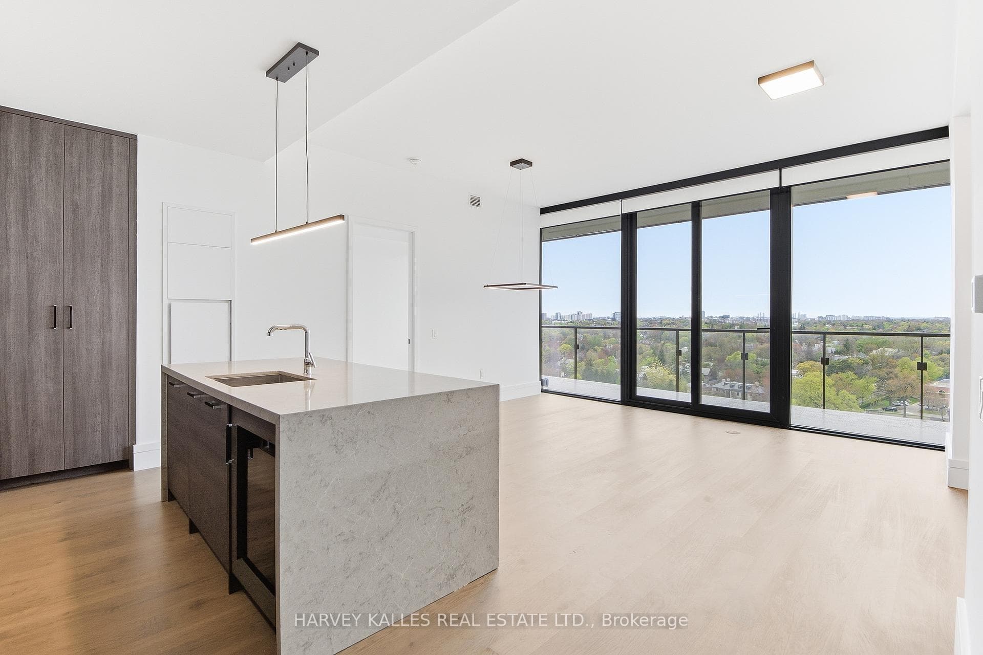 215 Lonsdale Road Unit 1602, Forest Hill / Deer Park, ON M4V 1W7 - Photo 1