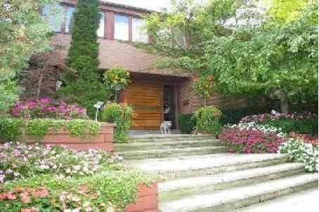 4 Craigmont Drive, Hillcrest Village / Bayview Village, ON M2H 1C5 - Photo 1
