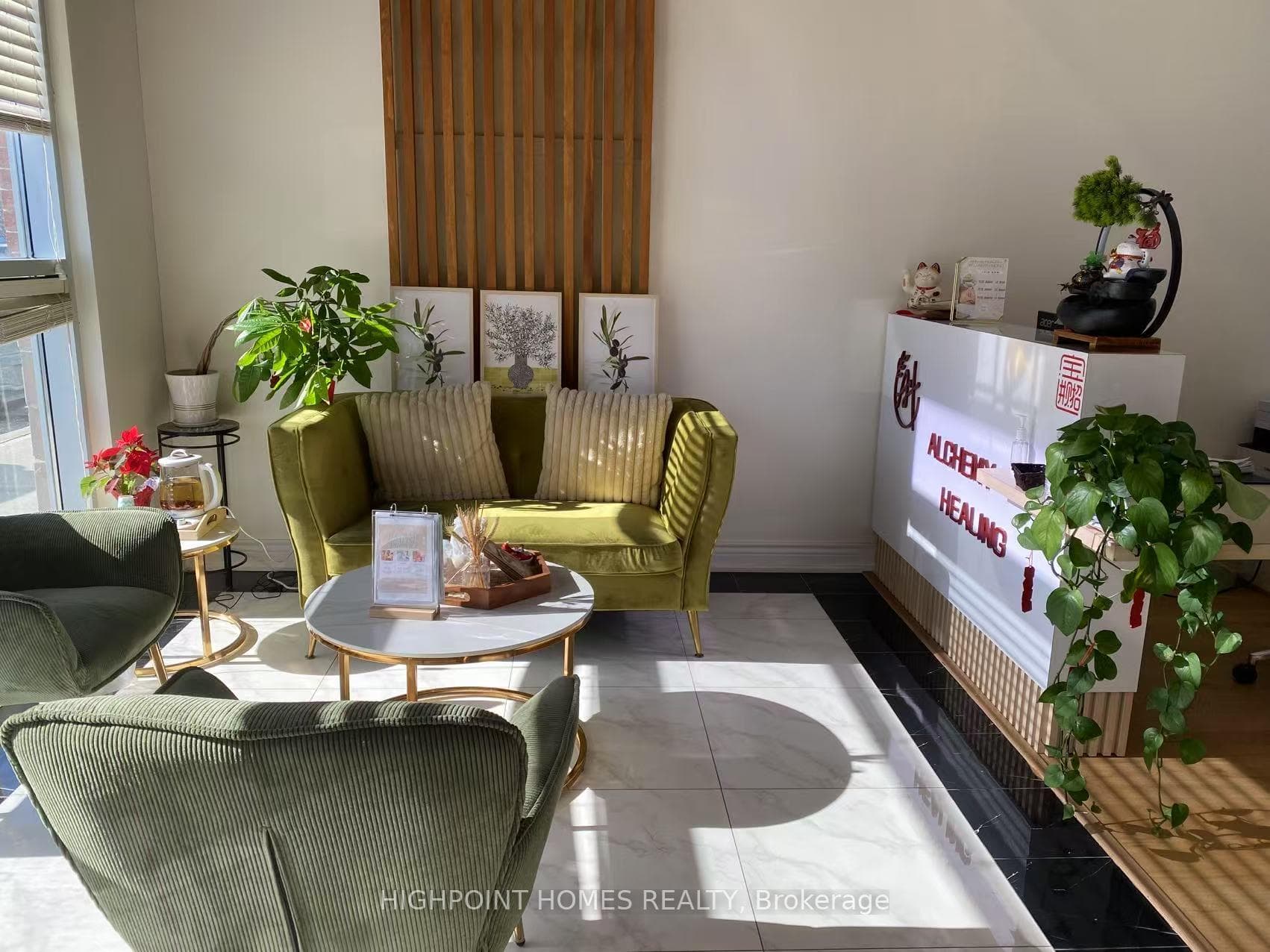 8241 Woodbine Avenue Unit 8, Markham, ON L3R 2P1 - Photo 1