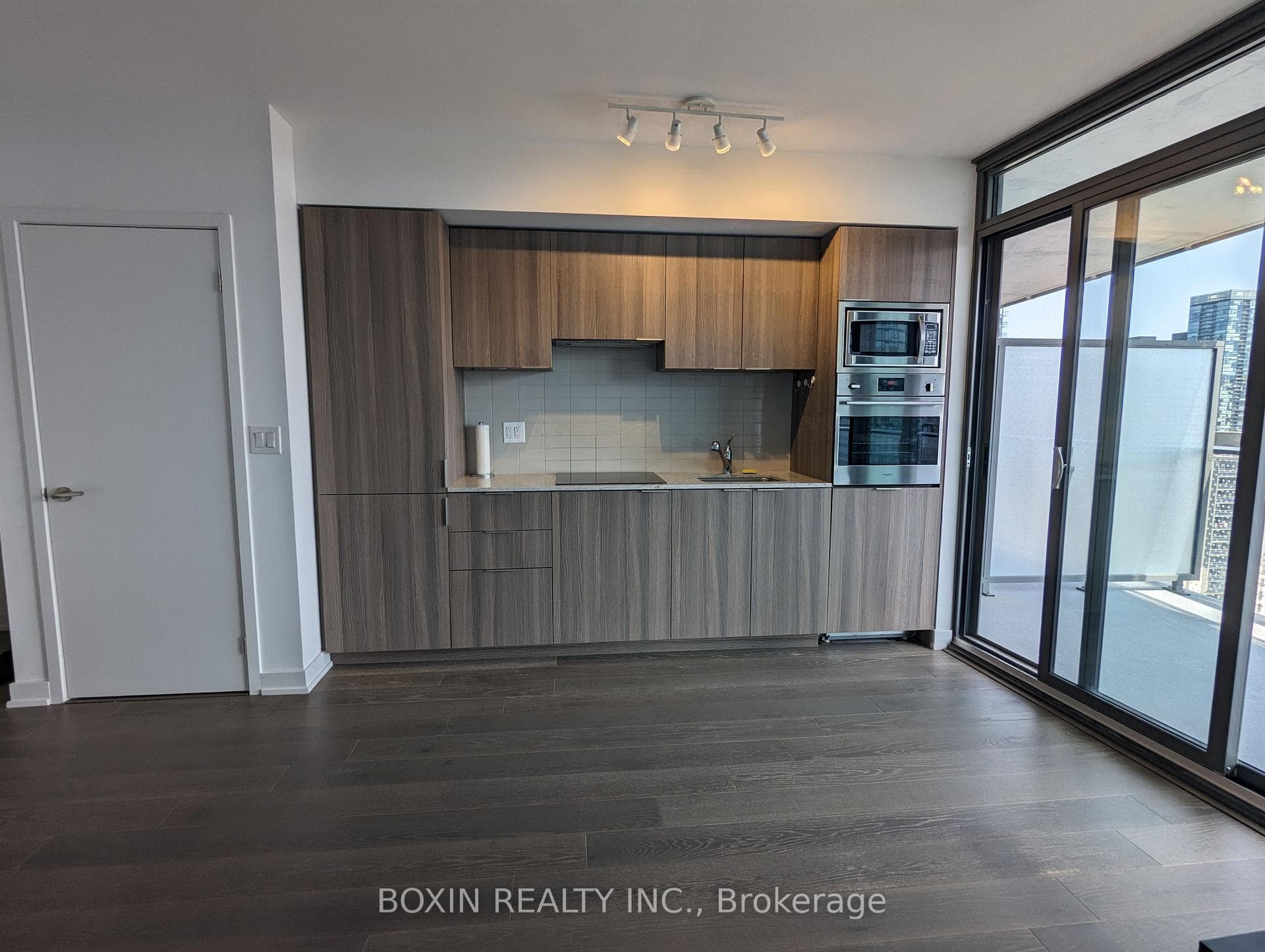 11 Wellesley Street Unit 2313, Toronto C01