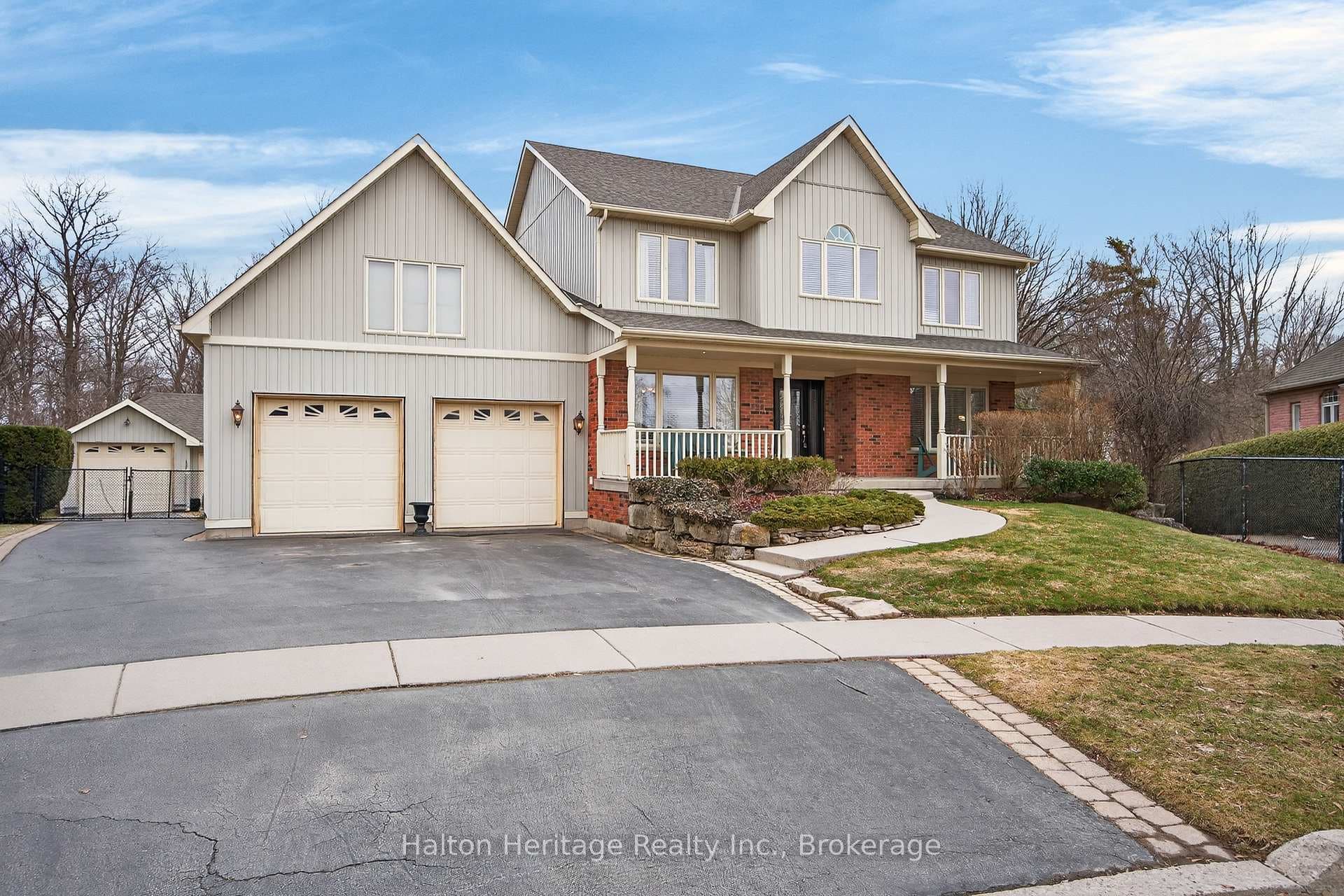 136 Grindstone Way, Hamilton, ON L9H 7B8 - Photo 1